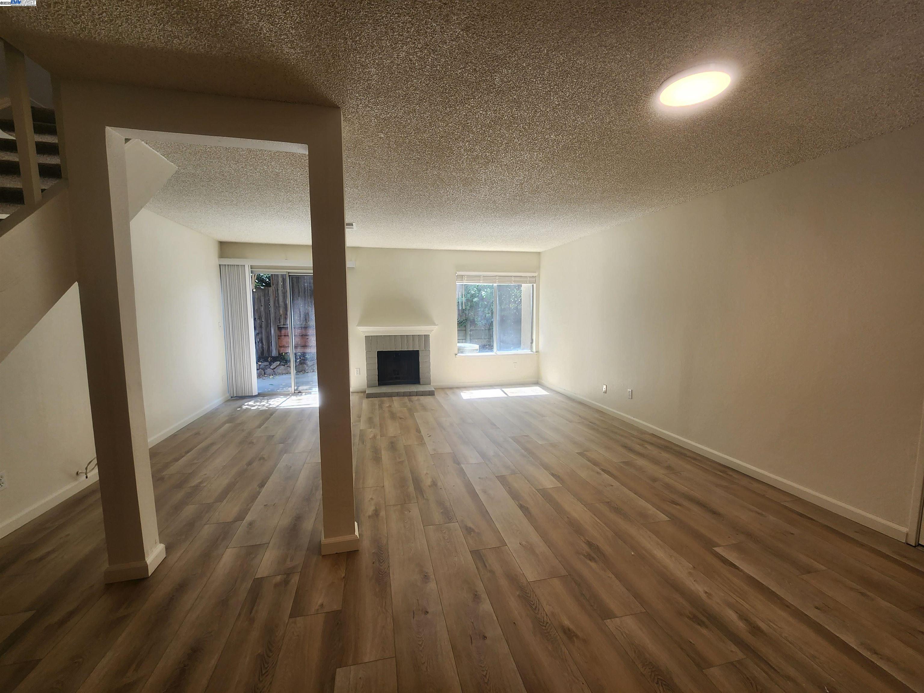 7536 Silvertree Ln, Dublin, California 94568, 2 Bedrooms Bedrooms, ,1 BathroomBathrooms,Residential Lease,For Rent,7536 Silvertree Ln,41103615