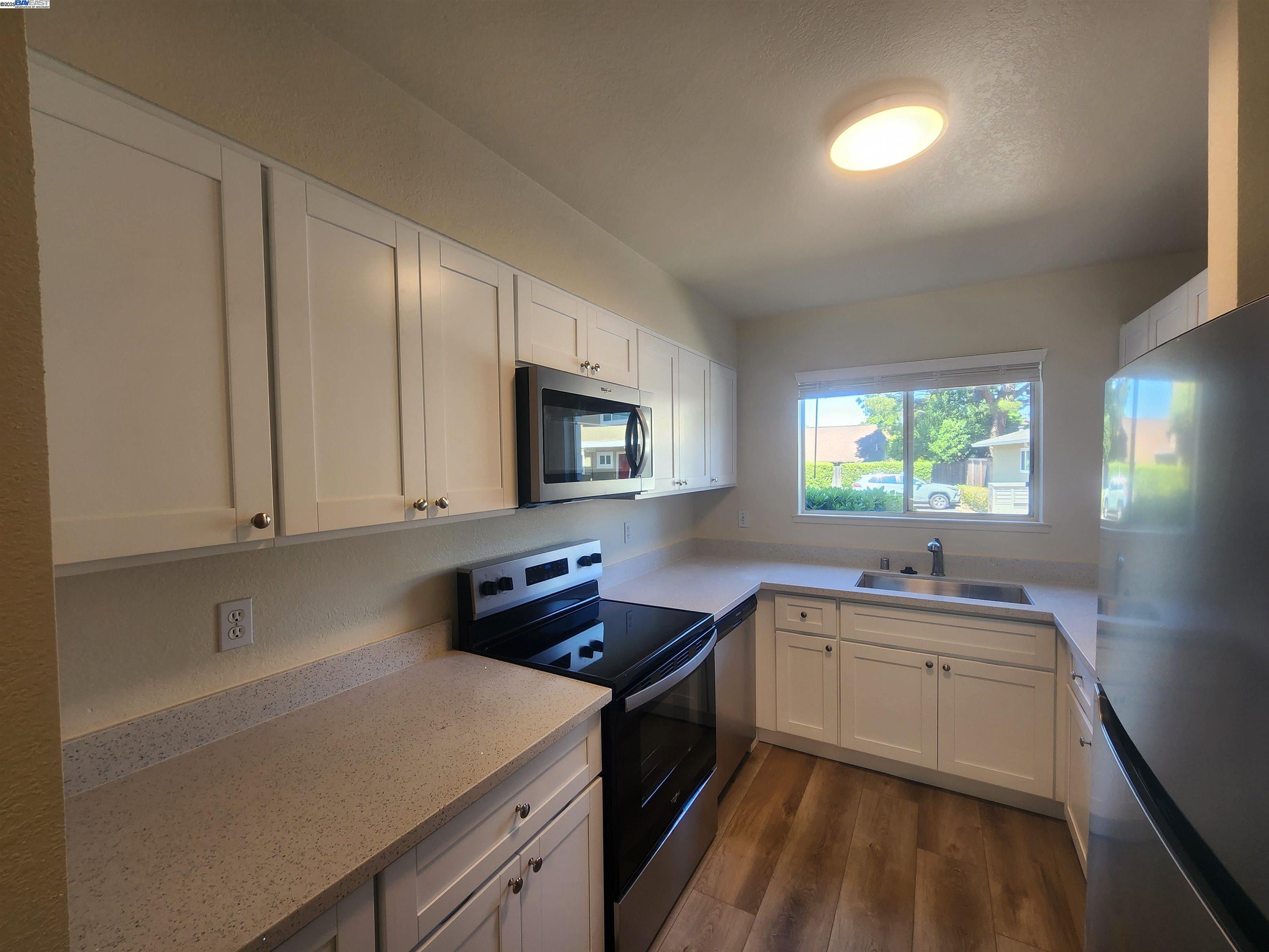 7536 Silvertree Ln, Dublin, California 94568, 2 Bedrooms Bedrooms, ,1 BathroomBathrooms,Residential Lease,For Rent,7536 Silvertree Ln,41103615