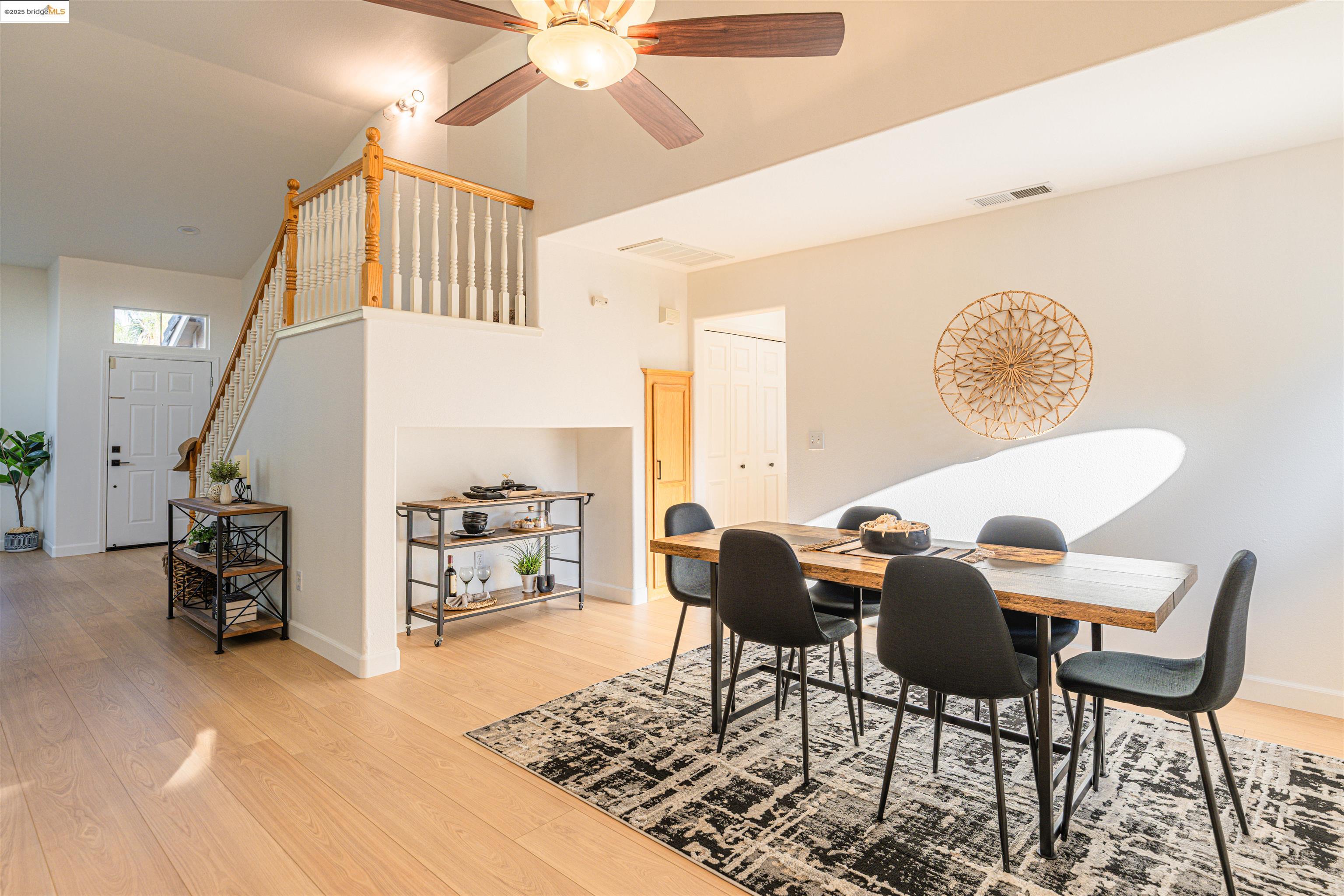 Detail Gallery Image 15 of 31 For 5425 Spur St, Riverbank,  CA 95367-9440 - 4 Beds | 3 Baths