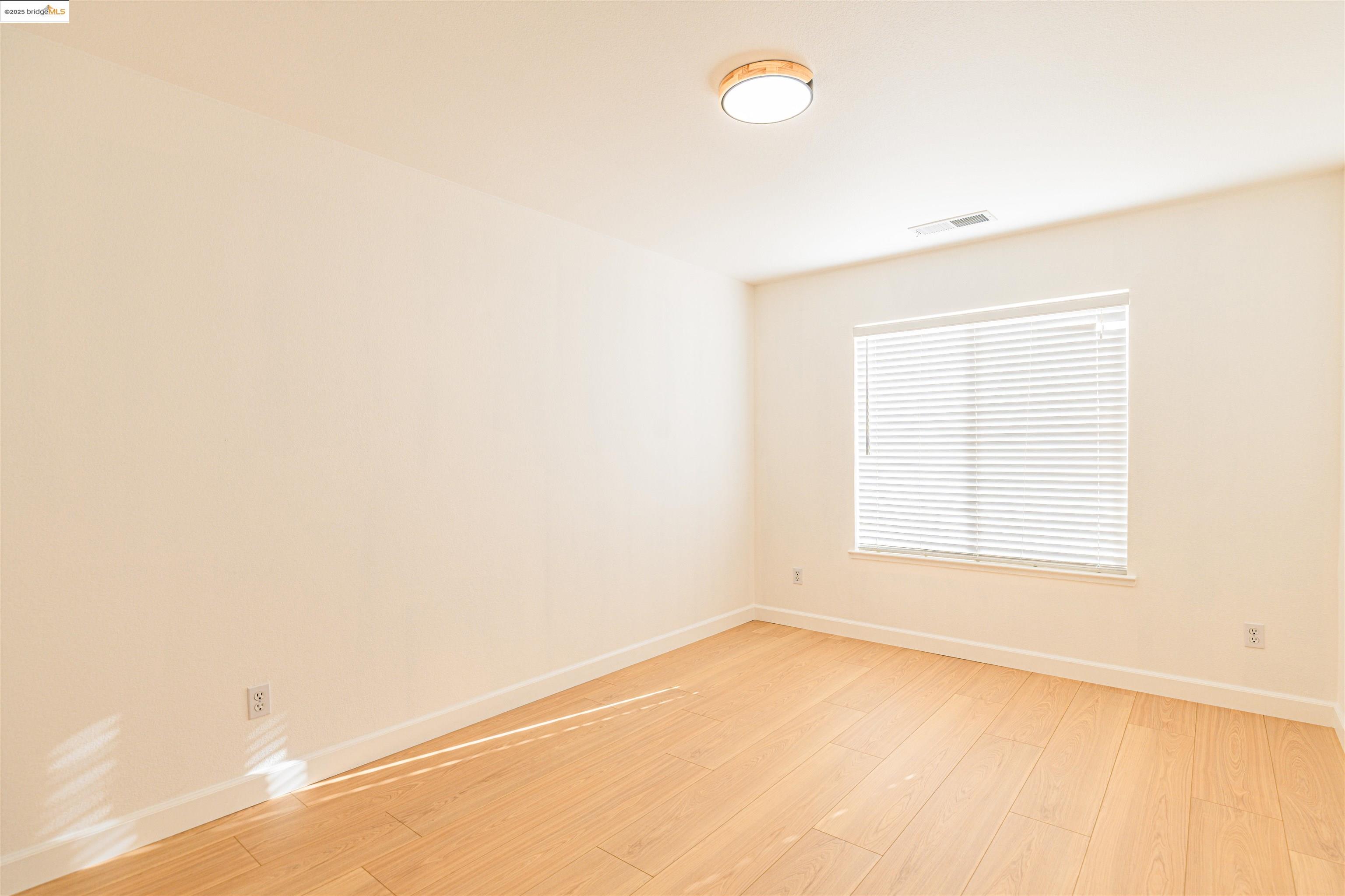 Detail Gallery Image 16 of 31 For 5425 Spur St, Riverbank,  CA 95367-9440 - 4 Beds | 3 Baths