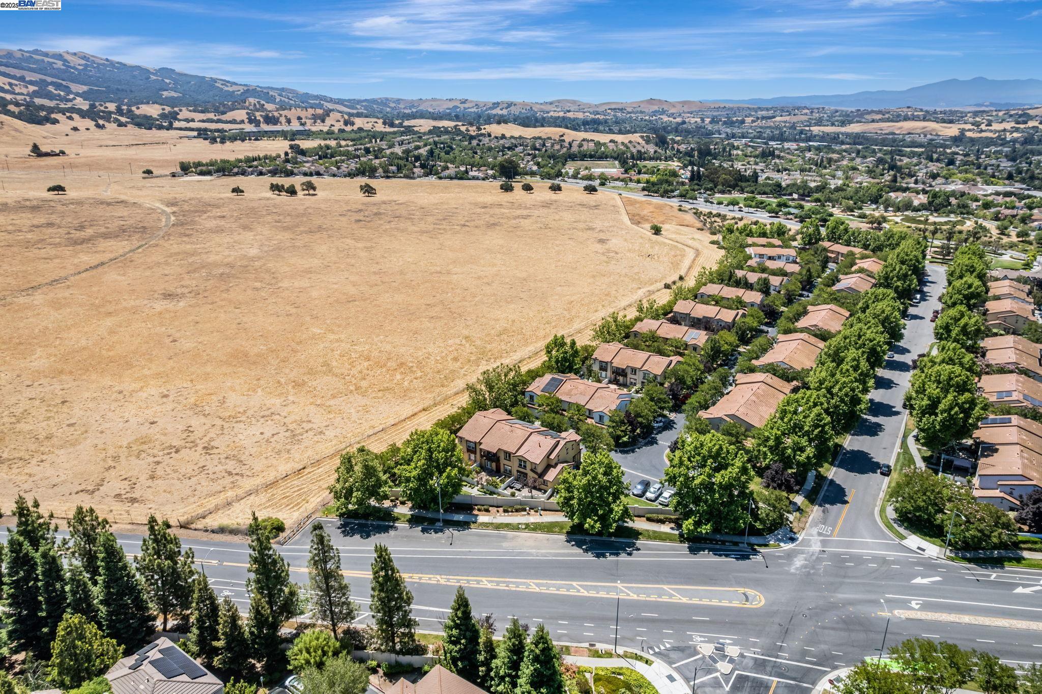 Detail Gallery Image 42 of 47 For 4182 Lautrec Dr, San Jose,  CA 95135 - 3 Beds | 2/1 Baths