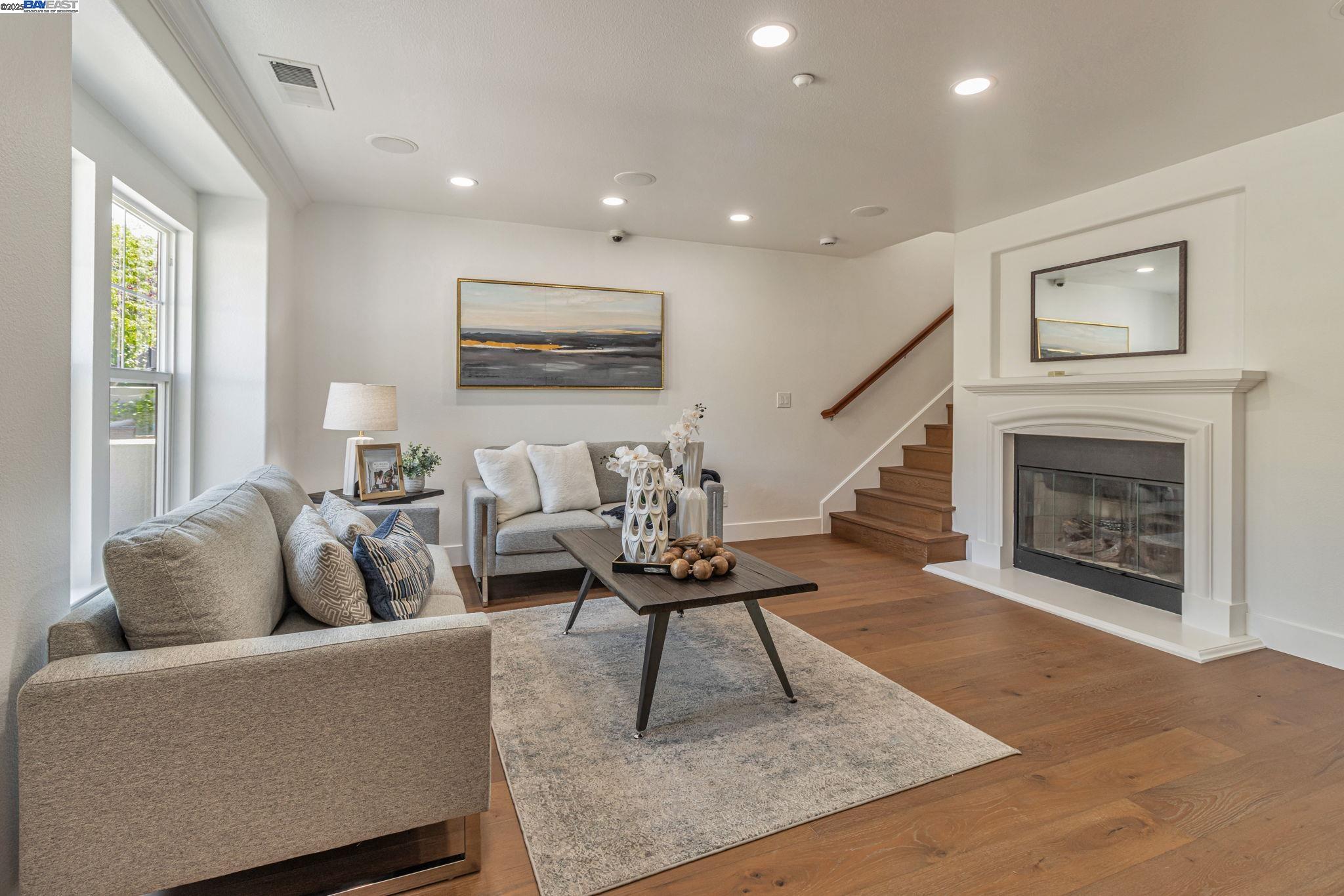 Detail Gallery Image 8 of 47 For 4182 Lautrec Dr, San Jose,  CA 95135 - 3 Beds | 2/1 Baths