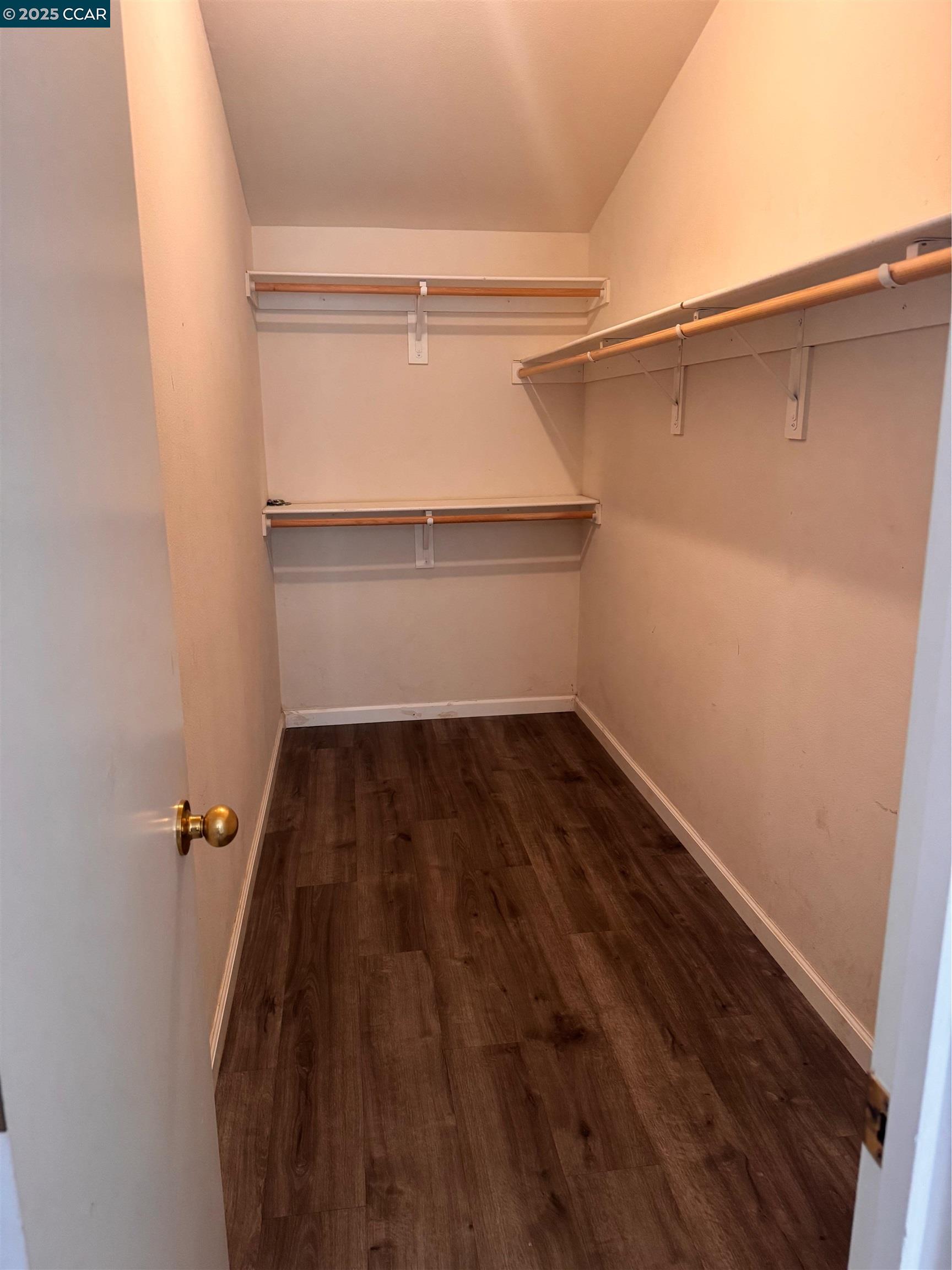 Detail Gallery Image 9 of 16 For 19010 Potteroff Road, Mokelumne Hill,  CA 95245 - 3 Beds | 2 Baths