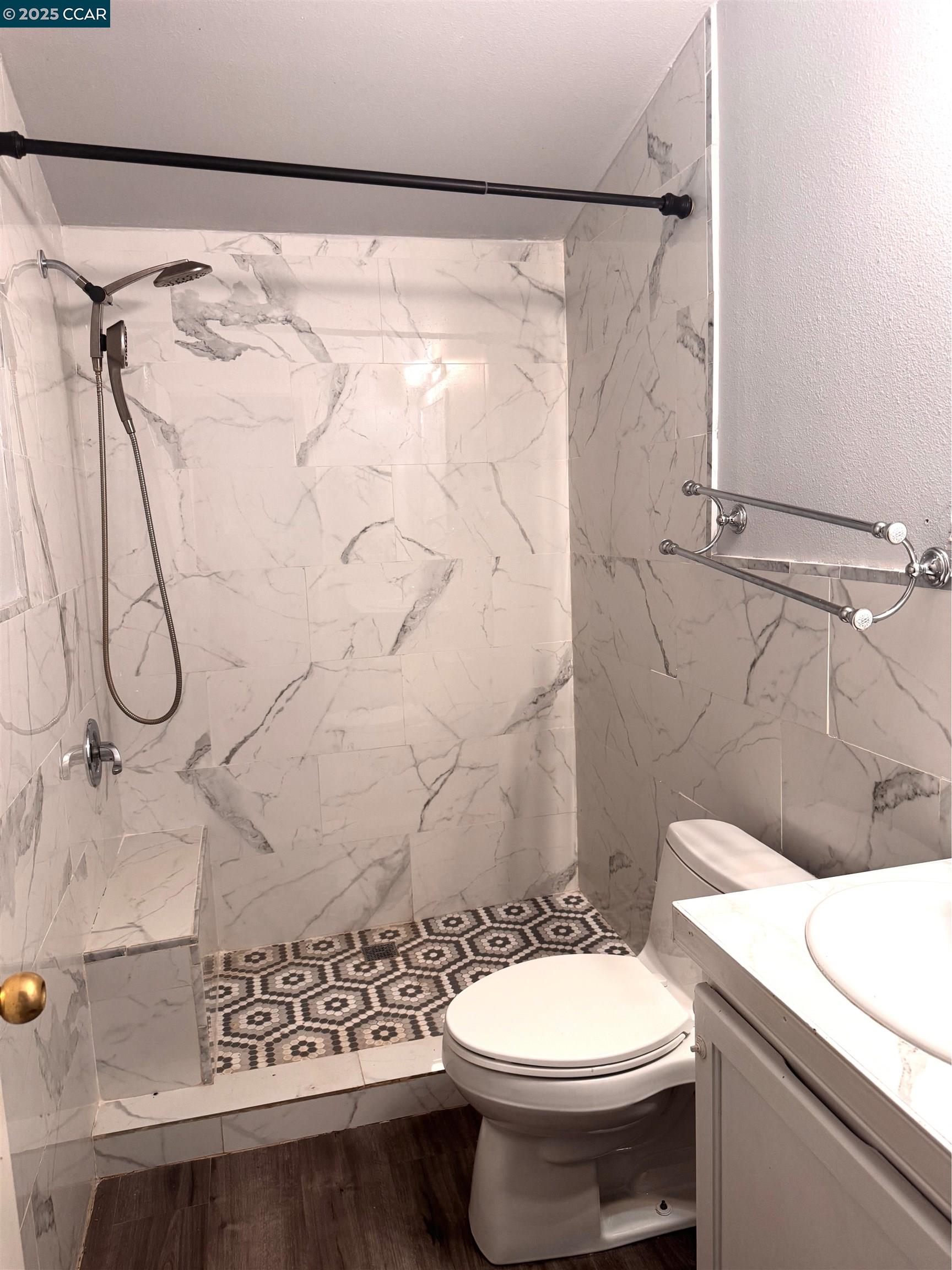 Detail Gallery Image 10 of 16 For 19010 Potteroff Road, Mokelumne Hill,  CA 95245 - 3 Beds | 2 Baths