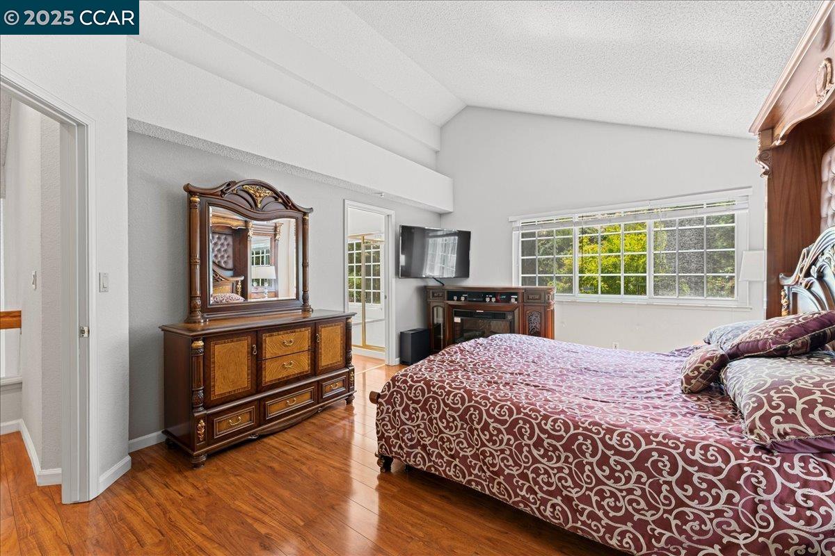 Detail Gallery Image 22 of 48 For 5378 Conestoga Way, El Sobrante,  CA 94803 - 4 Beds | 3 Baths