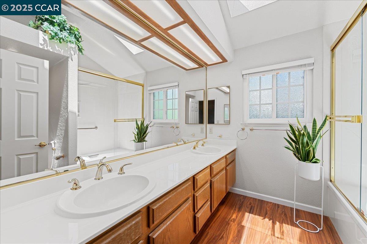 Detail Gallery Image 27 of 48 For 5378 Conestoga Way, El Sobrante,  CA 94803 - 4 Beds | 3 Baths