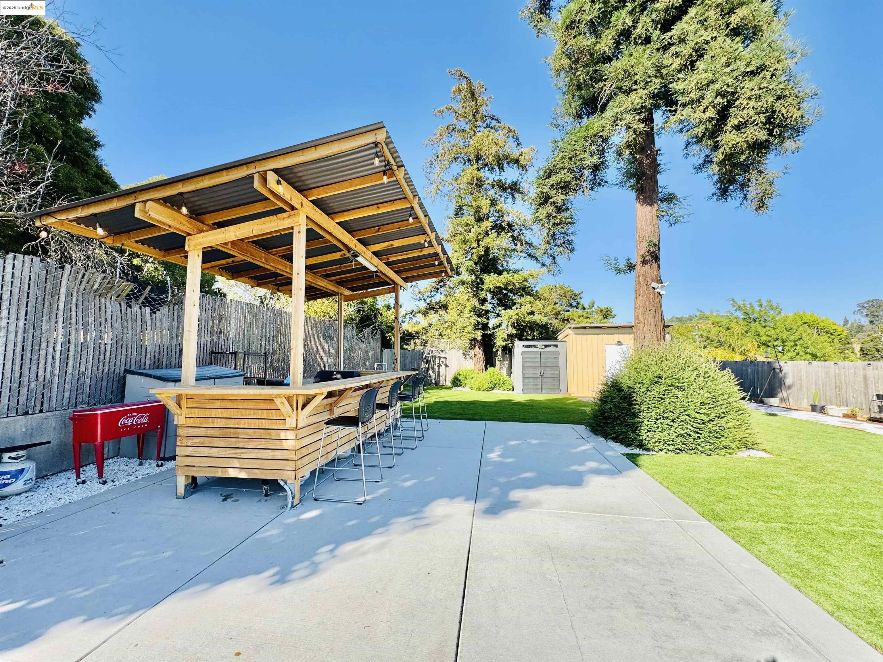 Detail Gallery Image 18 of 20 For 534 Rincon Rd, El Sobrante,  CA 94803 - 3 Beds | 2 Baths