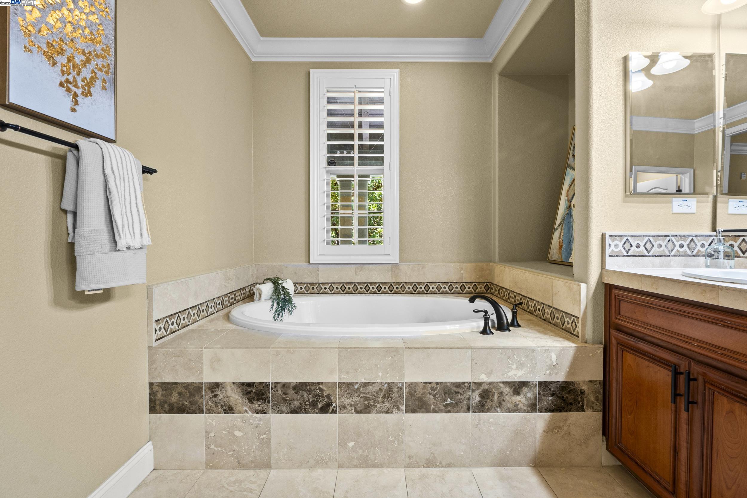 Photo #24: 41103631 Listing: Photo #24