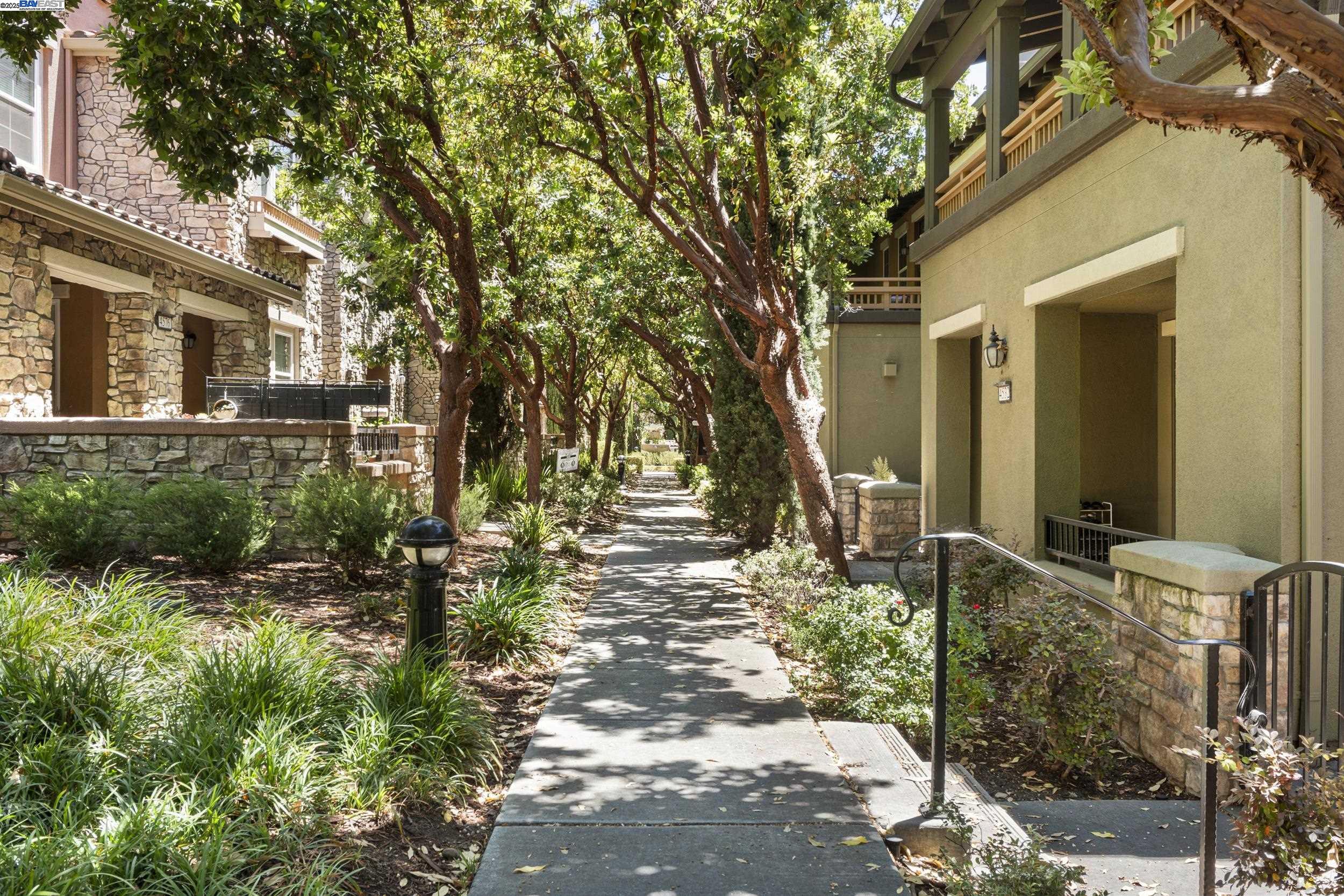 Photo #51: 41103631 Listing: Photo #51