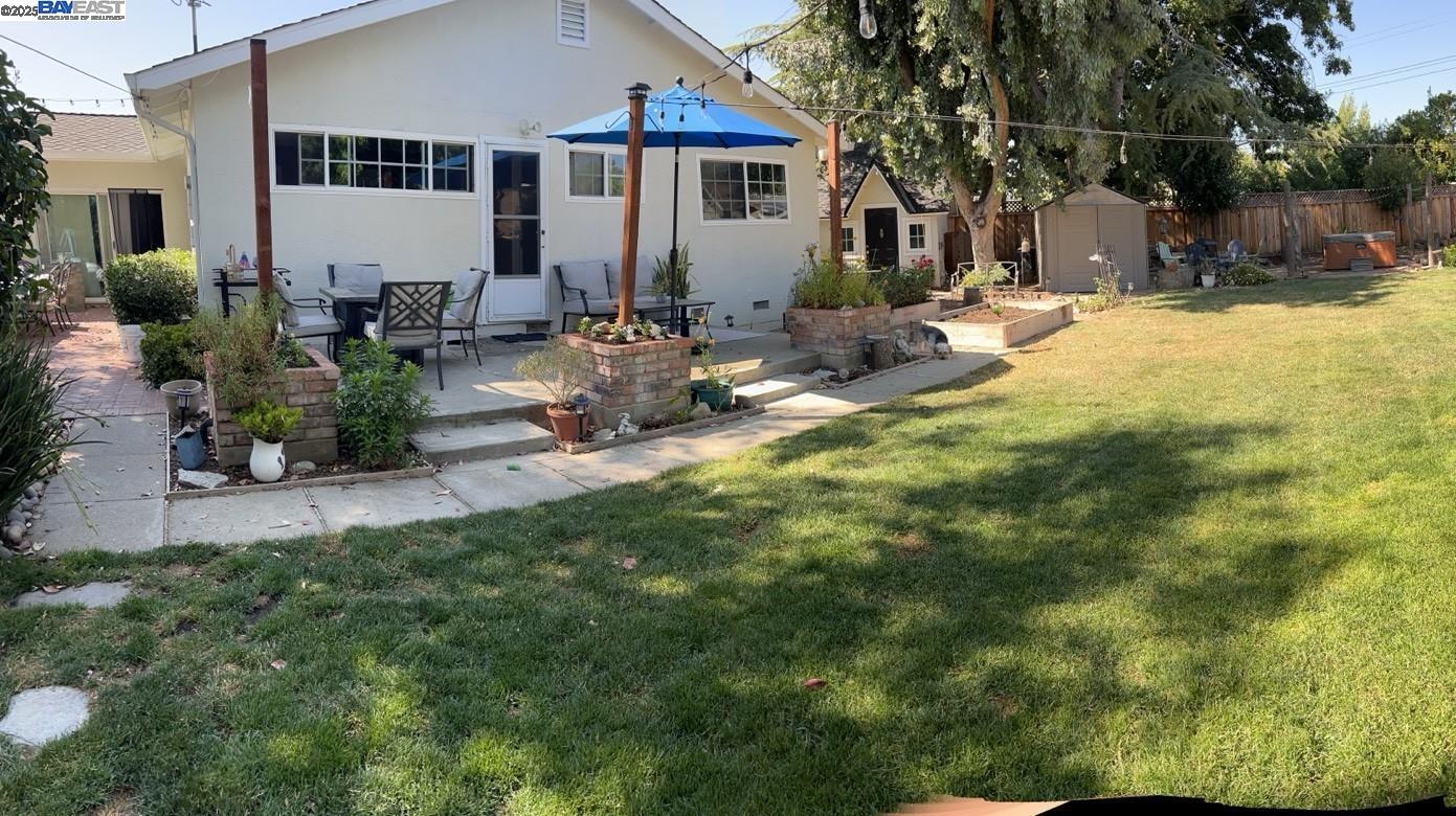 Detail Gallery Image 16 of 17 For 4533 Santa Cruz Ct, Fremont,  CA 94536 - 4 Beds | 2 Baths
