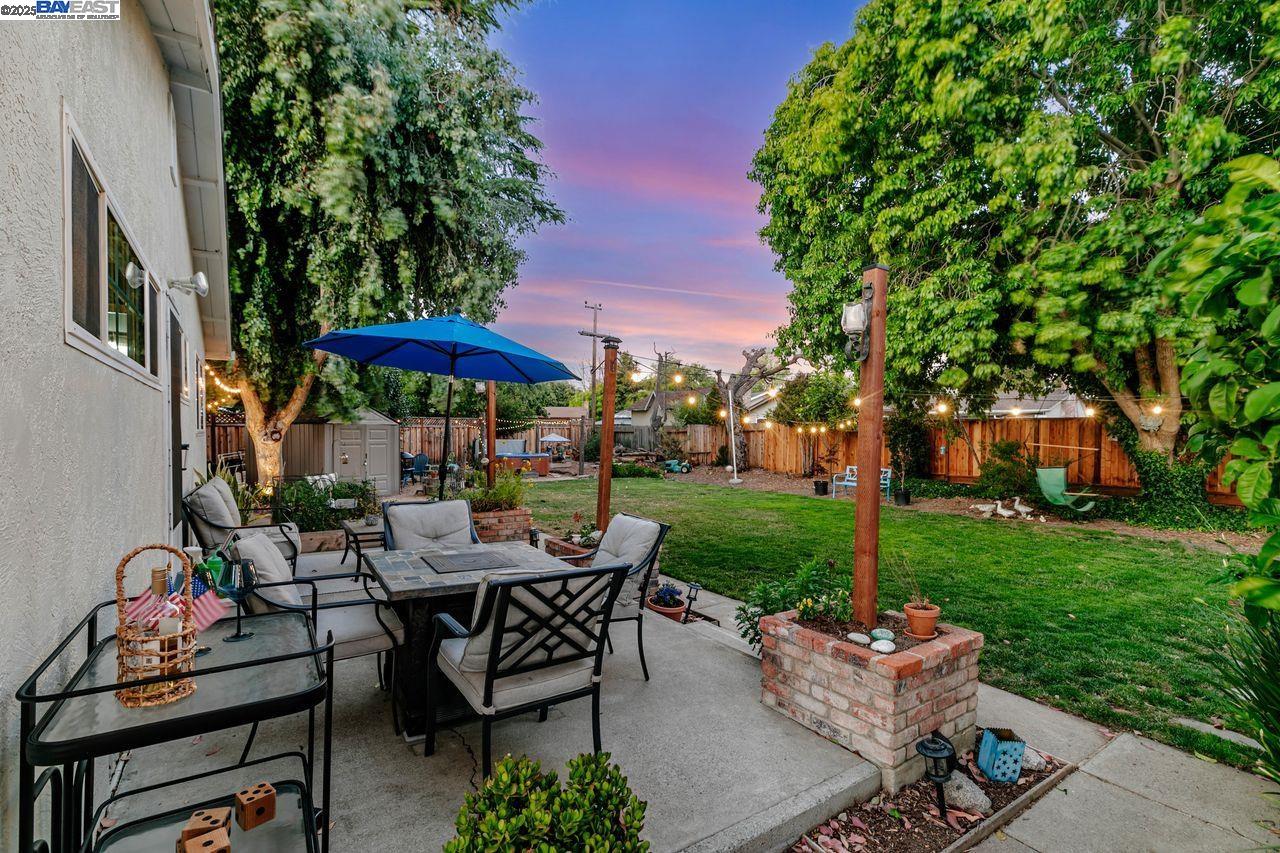 Detail Gallery Image 26 of 34 For 4533 Santa Cruz Ct, Fremont,  CA 94536 - 4 Beds | 2 Baths