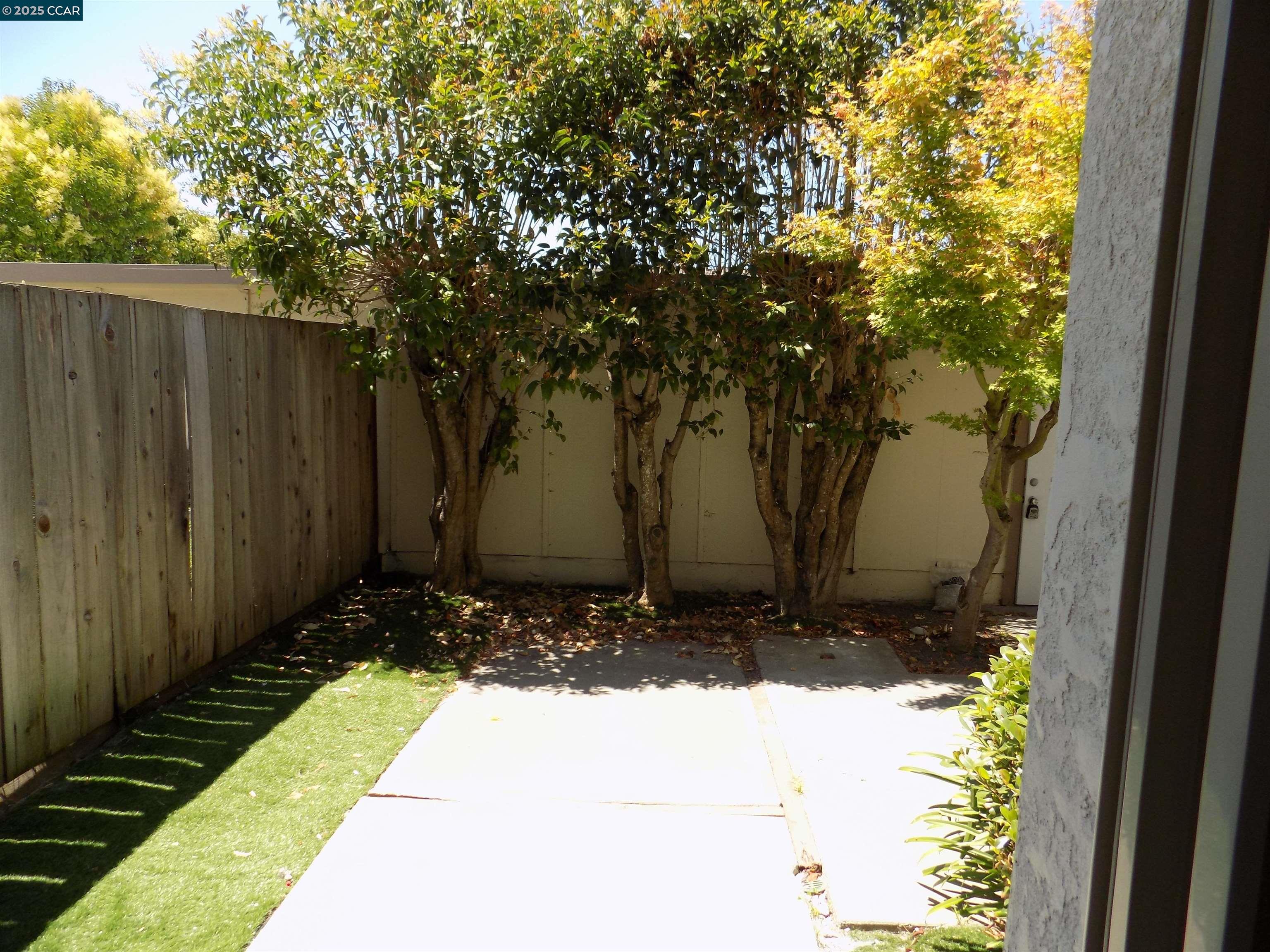 Photo #20: 41103635 Listing: Photo #20