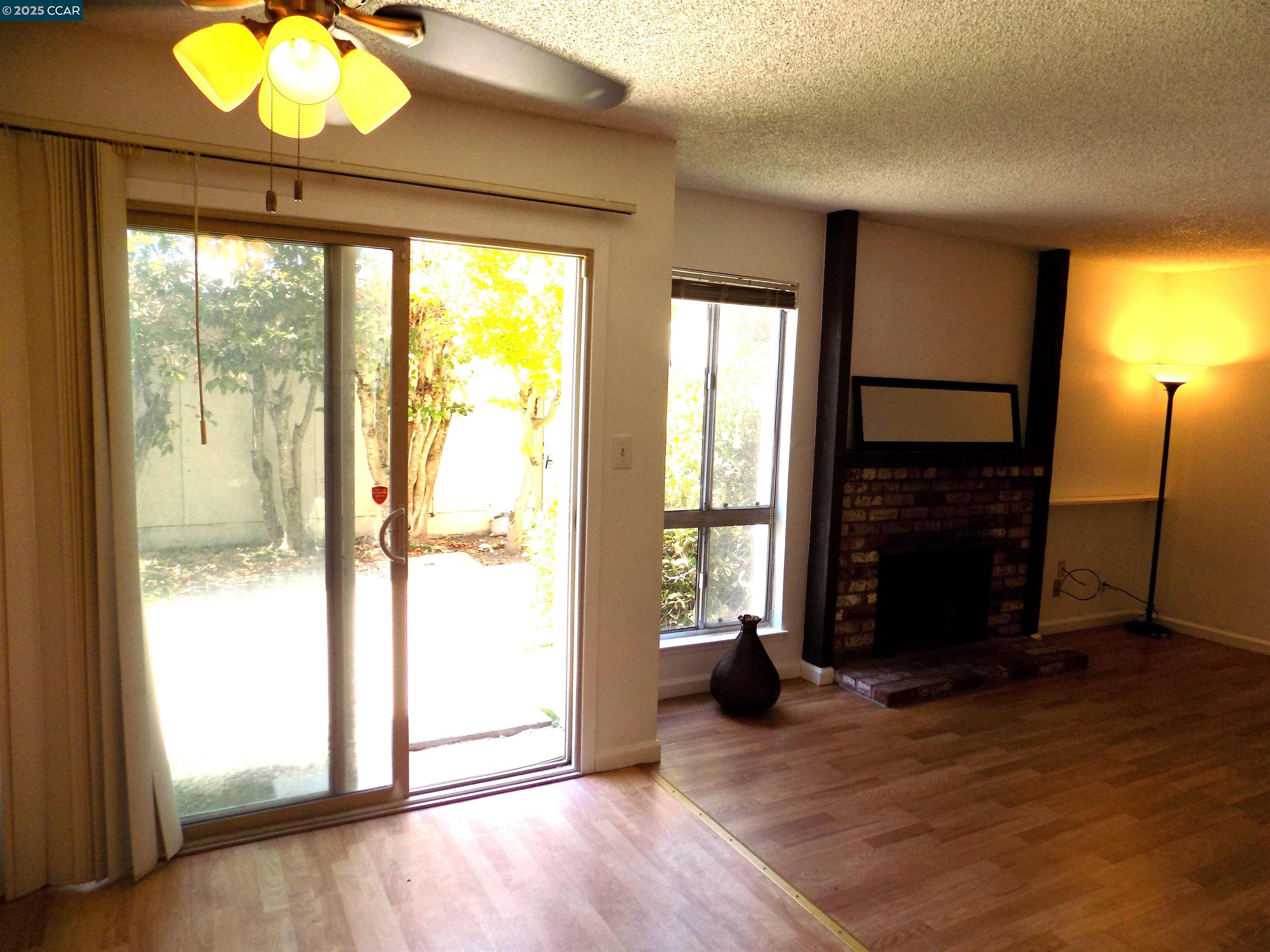 Photo #9: 41103635 Listing: Photo #9