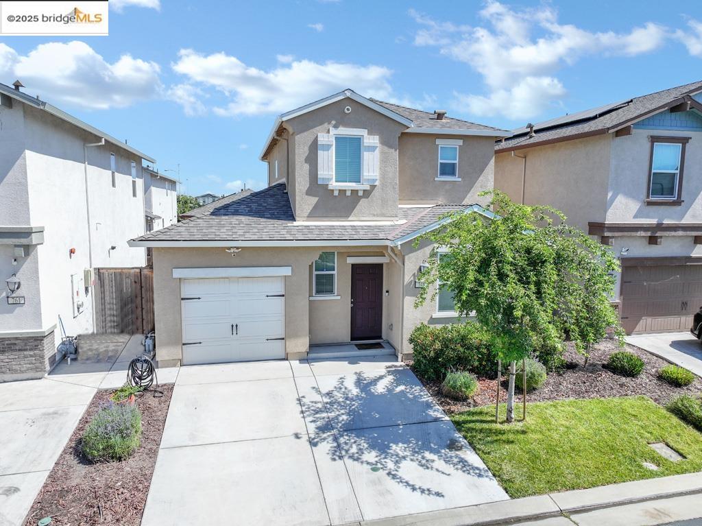 Detail Gallery Image 3 of 30 For 745 Bluestone Dr, Stockton,  CA 95206 - 3 Beds | 3 Baths