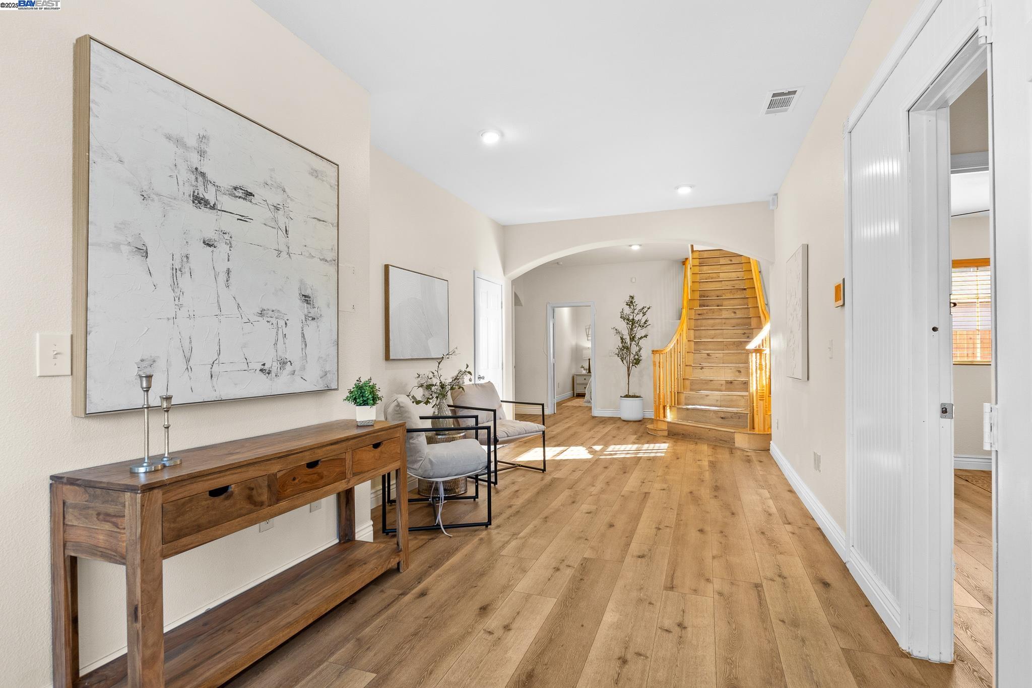 6176 Thomas Ave, Newark, California 94560, 5 Bedrooms Bedrooms, 11 Rooms Rooms,6 BathroomsBathrooms,Residential,For Sale,6176 Thomas Ave,41103640