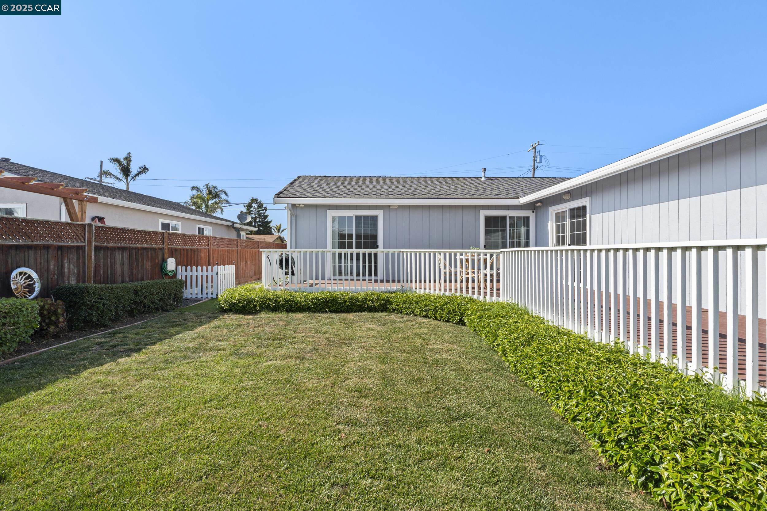 8346 Juniper Ave, Newark, California 94560, 3 Bedrooms Bedrooms, 6 Rooms Rooms,2 BathroomsBathrooms,Residential,For Sale,8346 Juniper Ave,41103641
