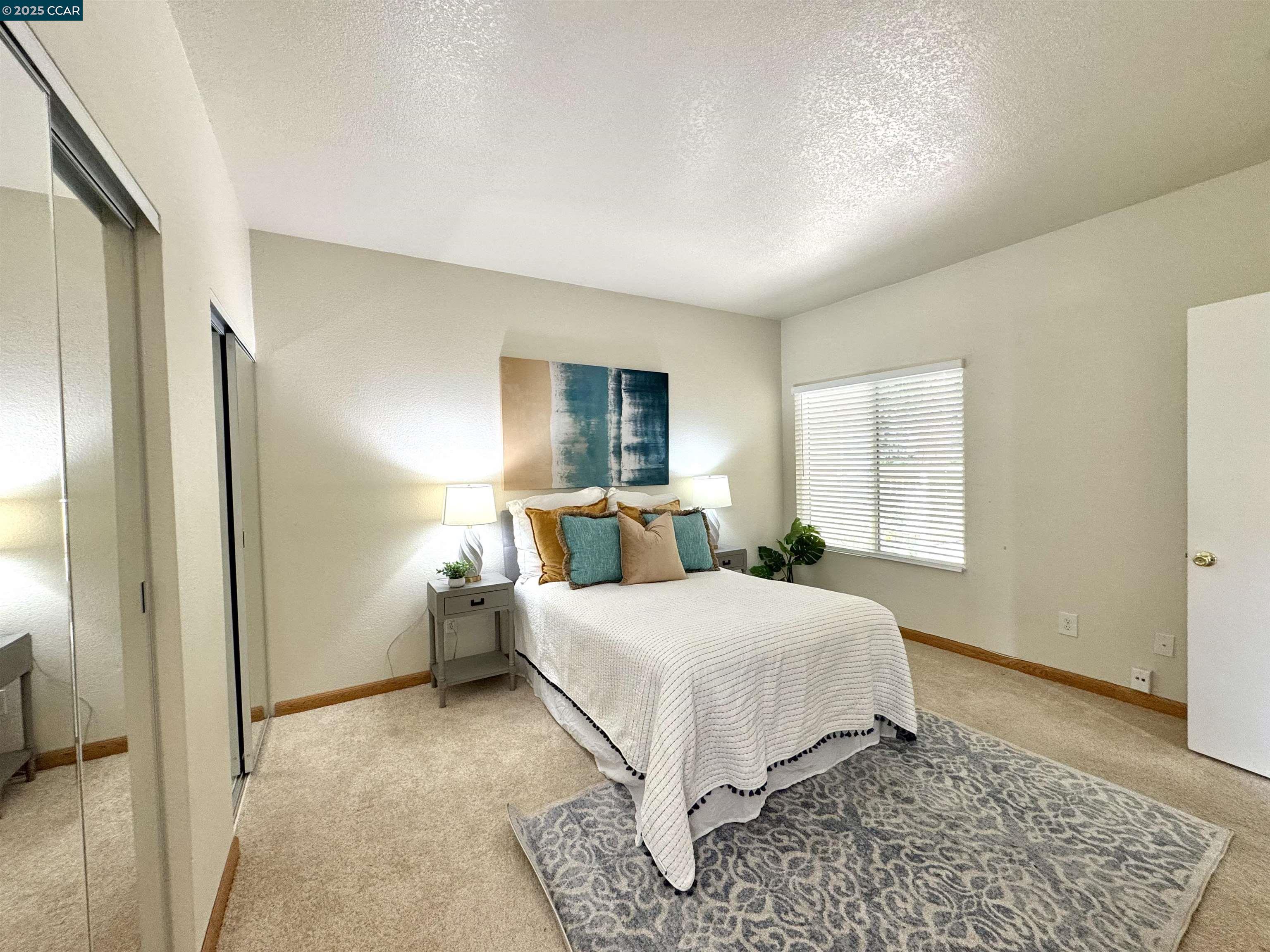 Photo #11: 41103642 Listing: Photo #11