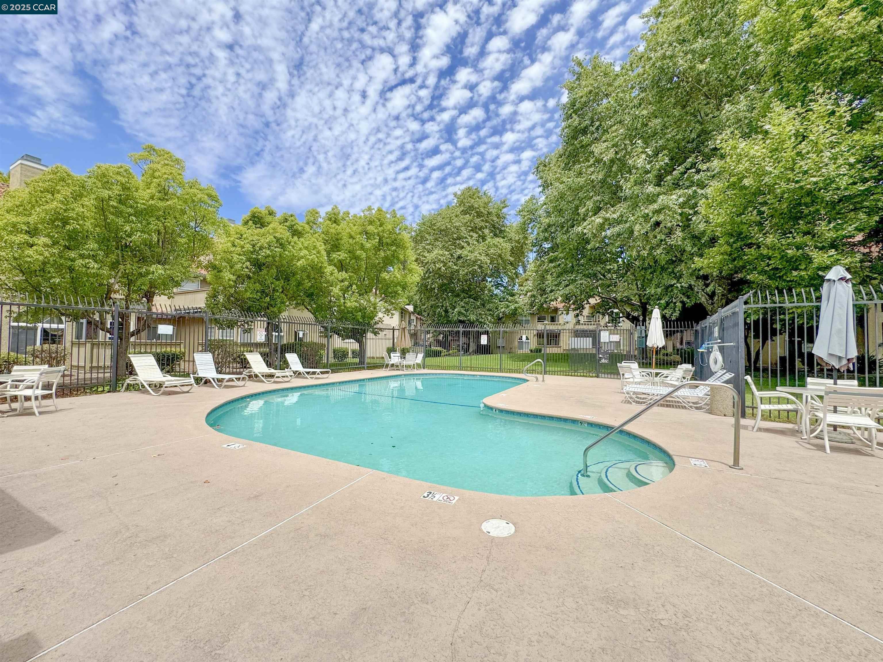 Photo #28: 41103642 Listing: Photo #28
