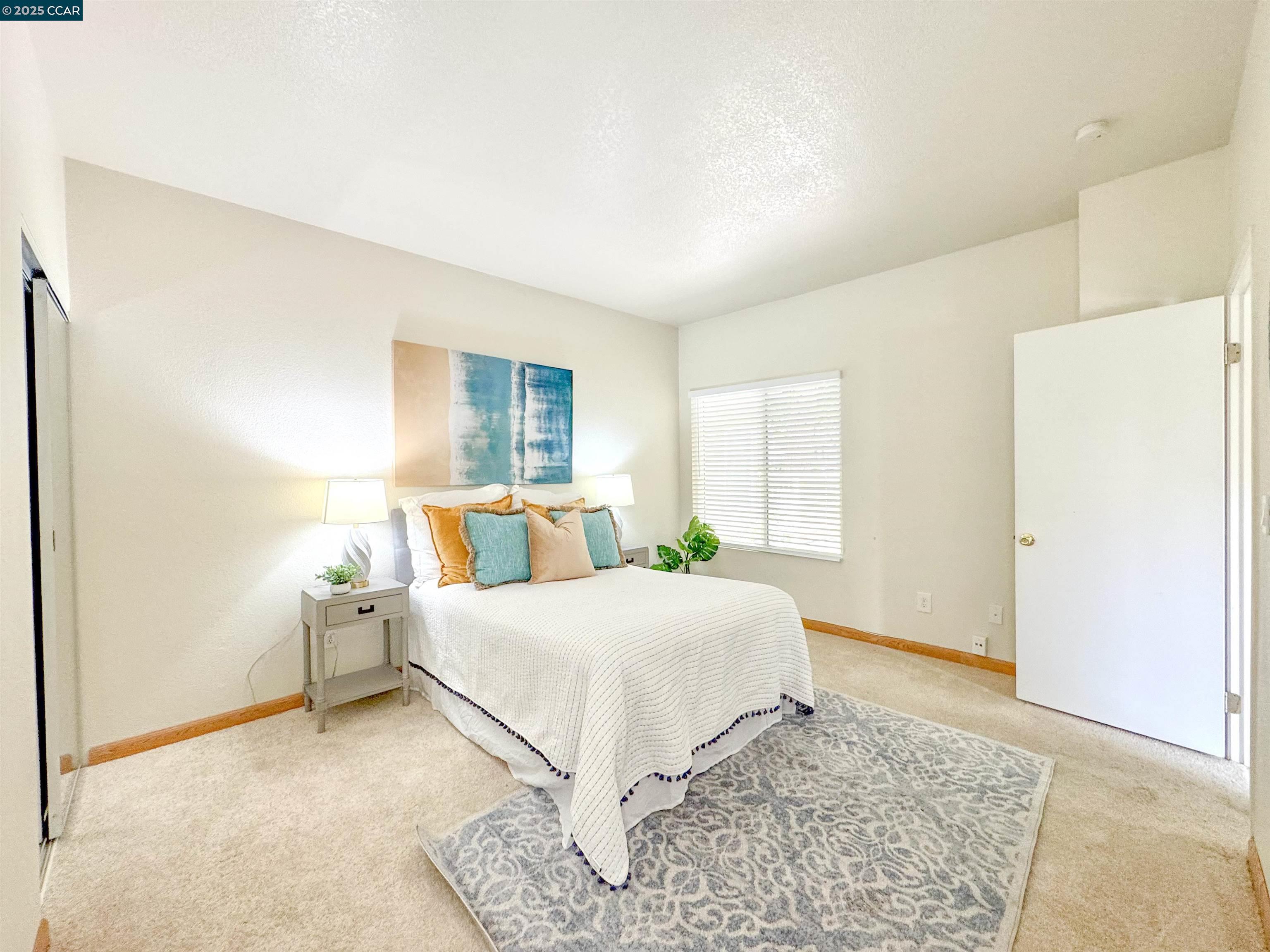 Photo #10: 41103642 Listing: Photo #10