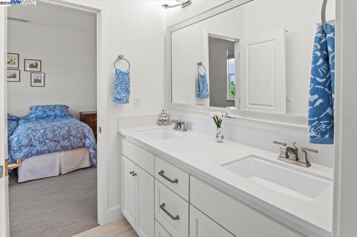 Detail Gallery Image 33 of 59 For 6822 Spanner Ct, Tracy,  CA 95377 - 5 Beds | 4/1 Baths