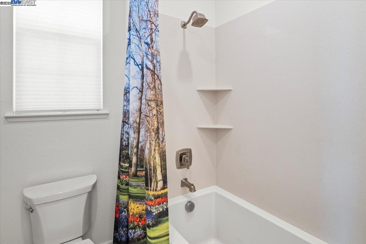 Detail Gallery Image 34 of 59 For 6822 Spanner Ct, Tracy,  CA 95377 - 5 Beds | 4/1 Baths