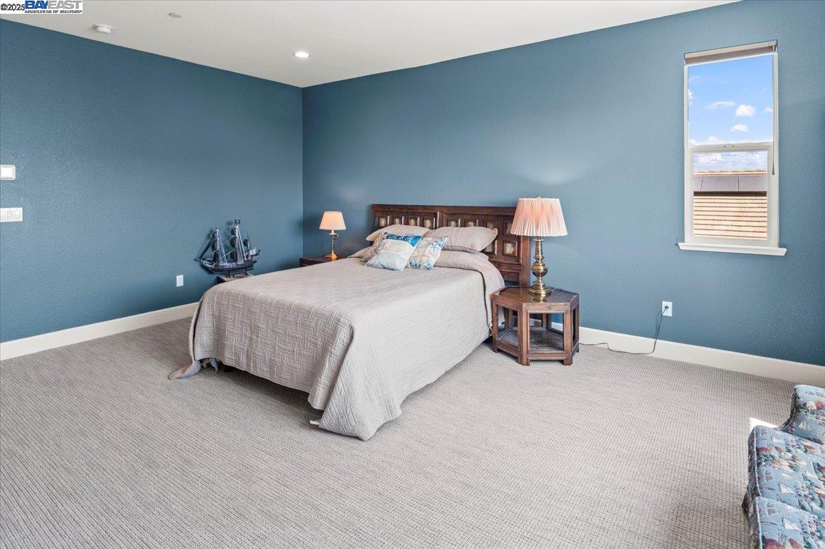 6822 Spanner Ct, Tracy, California 95377, 5 Bedrooms Bedrooms, 9 Rooms Rooms,4 BathroomsBathrooms,Residential,For Sale,6822 Spanner Ct,41103644