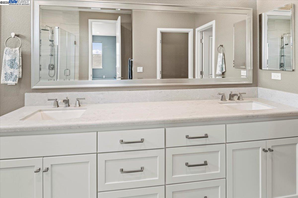 Detail Gallery Image 40 of 59 For 6822 Spanner Ct, Tracy,  CA 95377 - 5 Beds | 4/1 Baths
