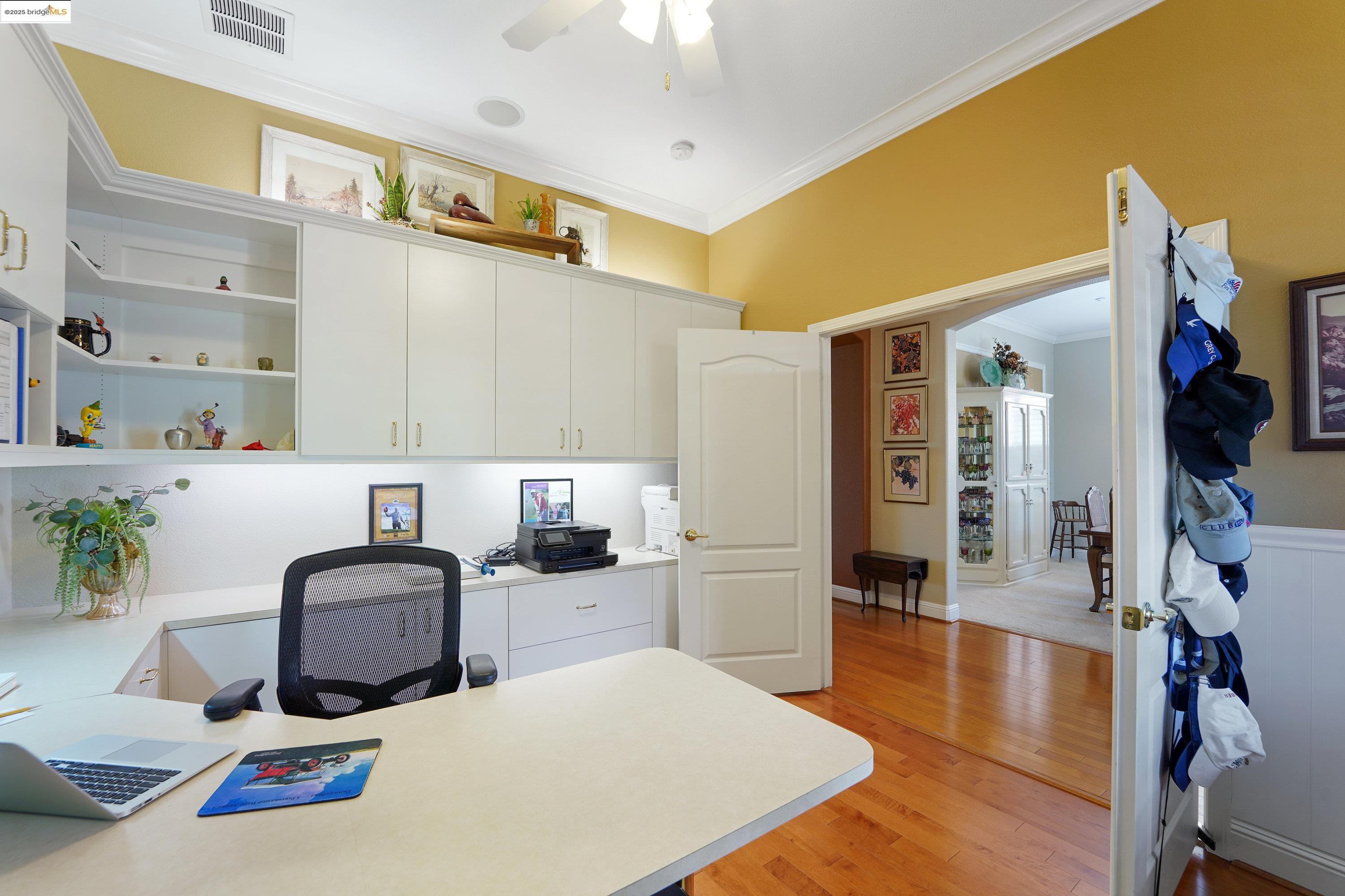 910 Suntan Lane, Brentwood, California 94513, 2 Bedrooms Bedrooms, 8 Rooms Rooms,2 BathroomsBathrooms,Residential,For Sale,910 Suntan Lane,41103647