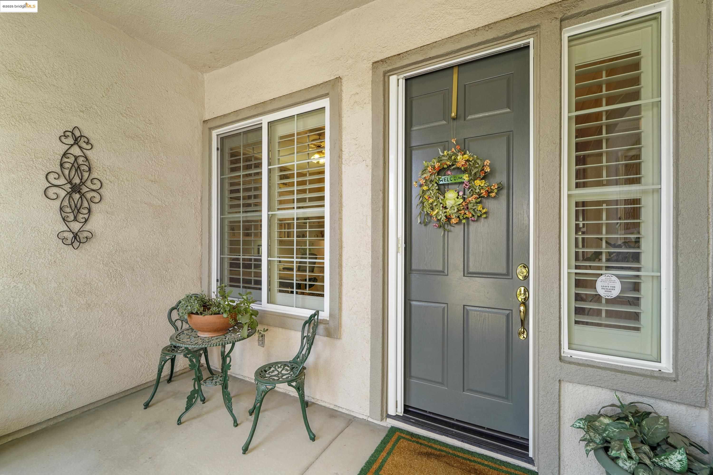 910 Suntan Lane, Brentwood, California 94513, 2 Bedrooms Bedrooms, 8 Rooms Rooms,2 BathroomsBathrooms,Residential,For Sale,910 Suntan Lane,41103647