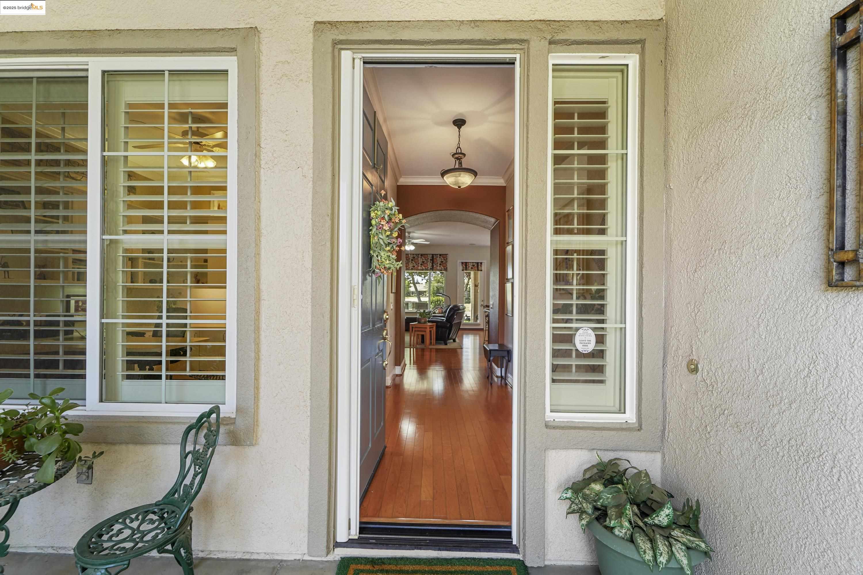 910 Suntan Lane, Brentwood, California 94513, 2 Bedrooms Bedrooms, 8 Rooms Rooms,2 BathroomsBathrooms,Residential,For Sale,910 Suntan Lane,41103647