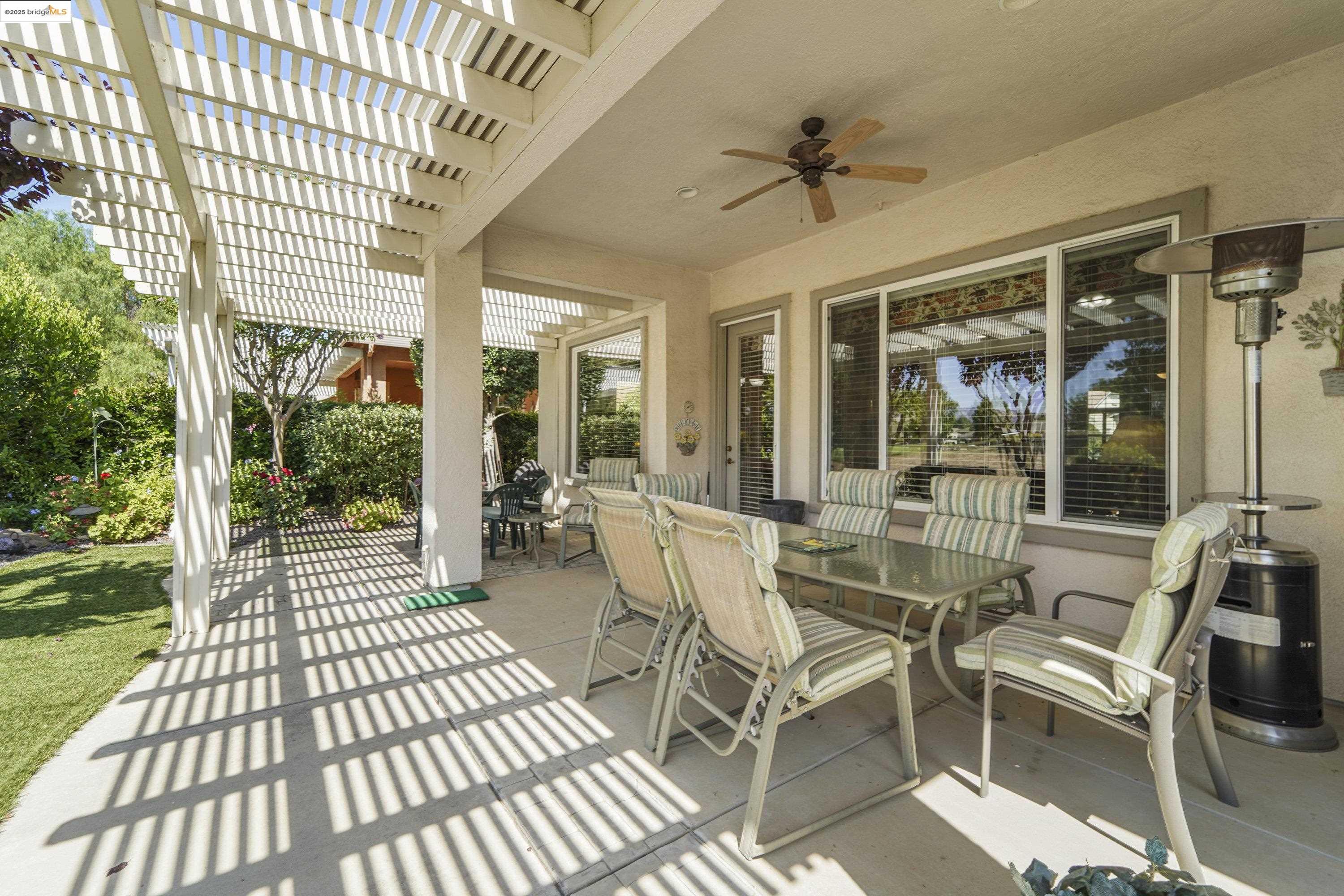 910 Suntan Lane, Brentwood, California 94513, 2 Bedrooms Bedrooms, 8 Rooms Rooms,2 BathroomsBathrooms,Residential,For Sale,910 Suntan Lane,41103647