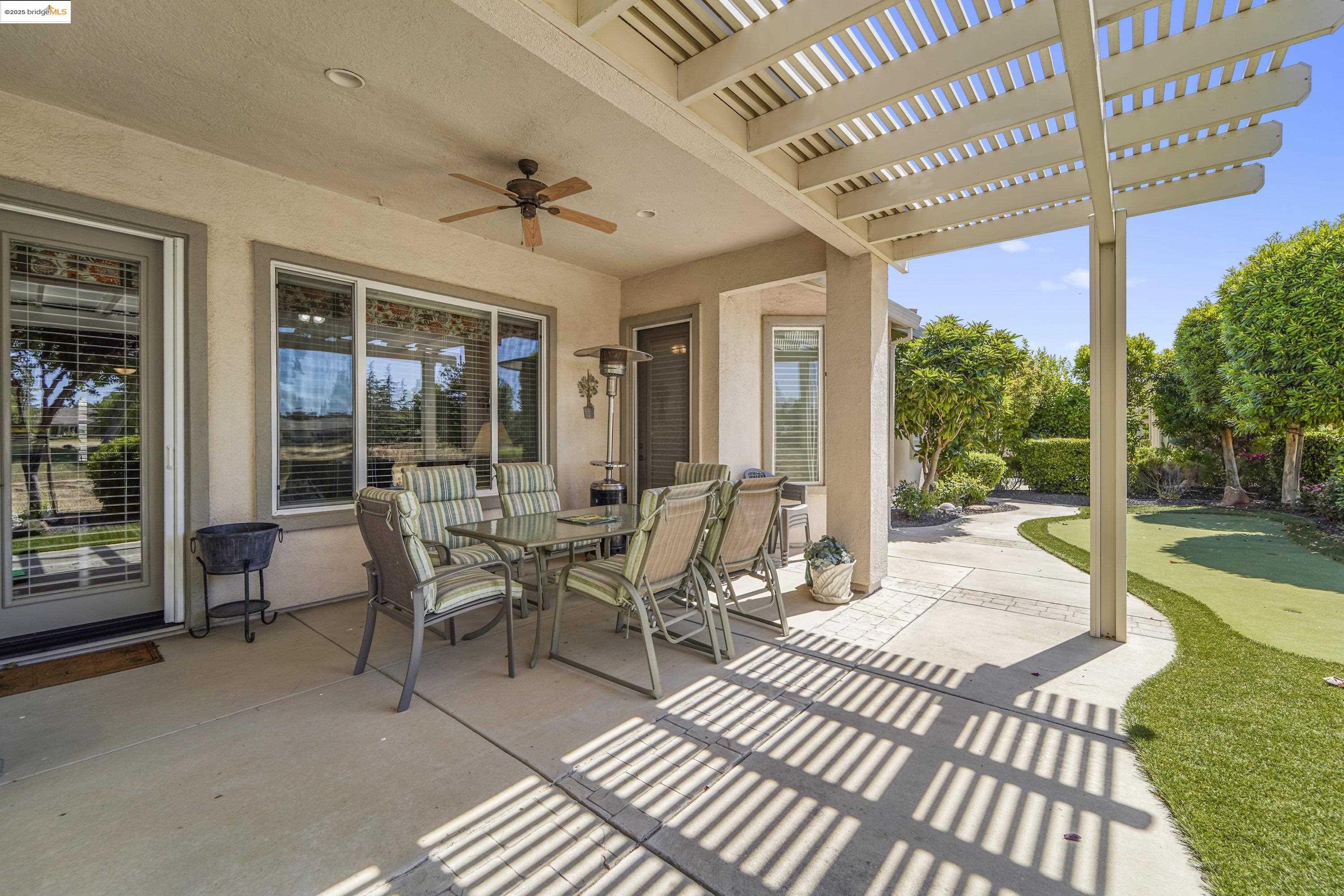 910 Suntan Lane, Brentwood, California 94513, 2 Bedrooms Bedrooms, 8 Rooms Rooms,2 BathroomsBathrooms,Residential,For Sale,910 Suntan Lane,41103647