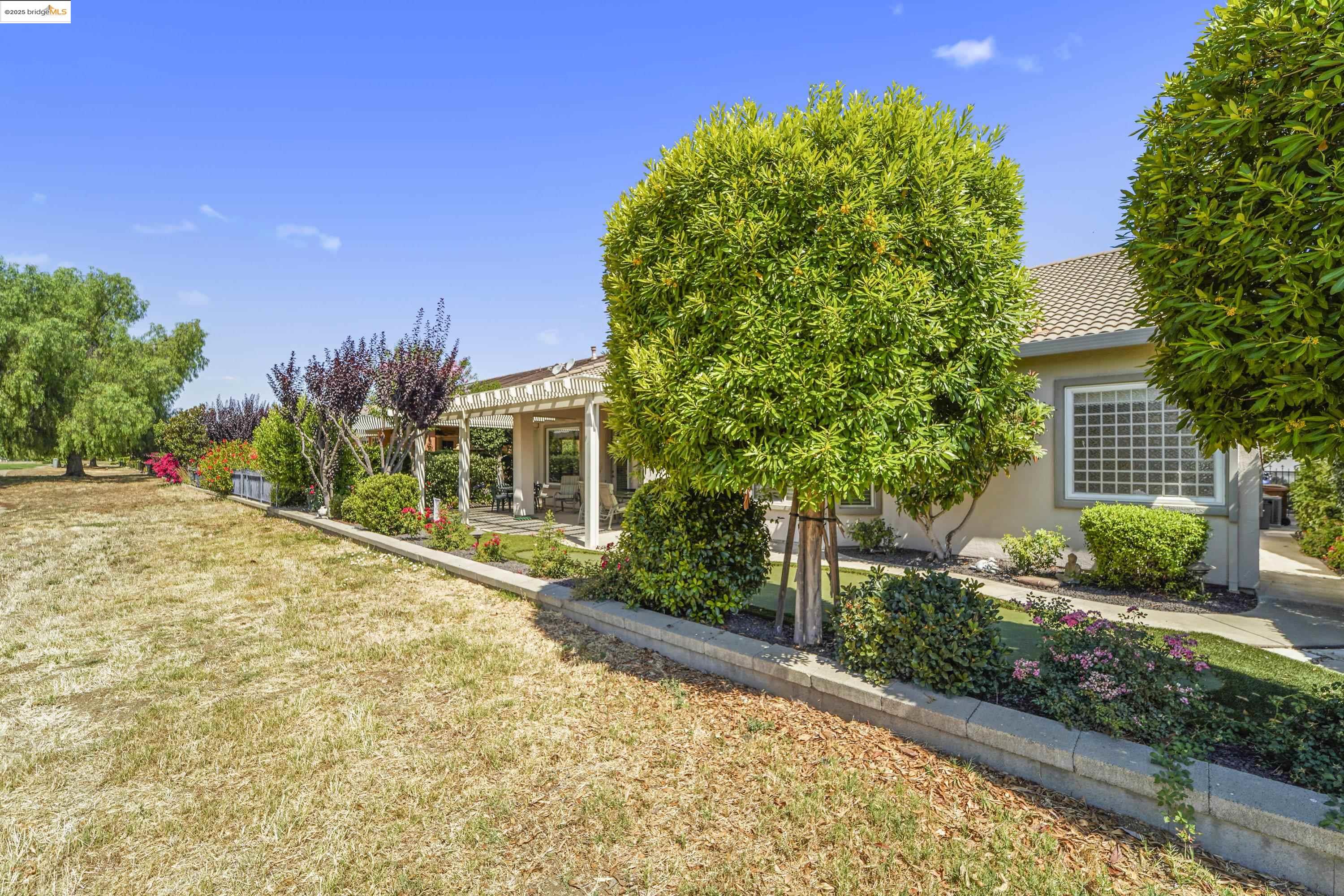 910 Suntan Lane, Brentwood, California 94513, 2 Bedrooms Bedrooms, 8 Rooms Rooms,2 BathroomsBathrooms,Residential,For Sale,910 Suntan Lane,41103647