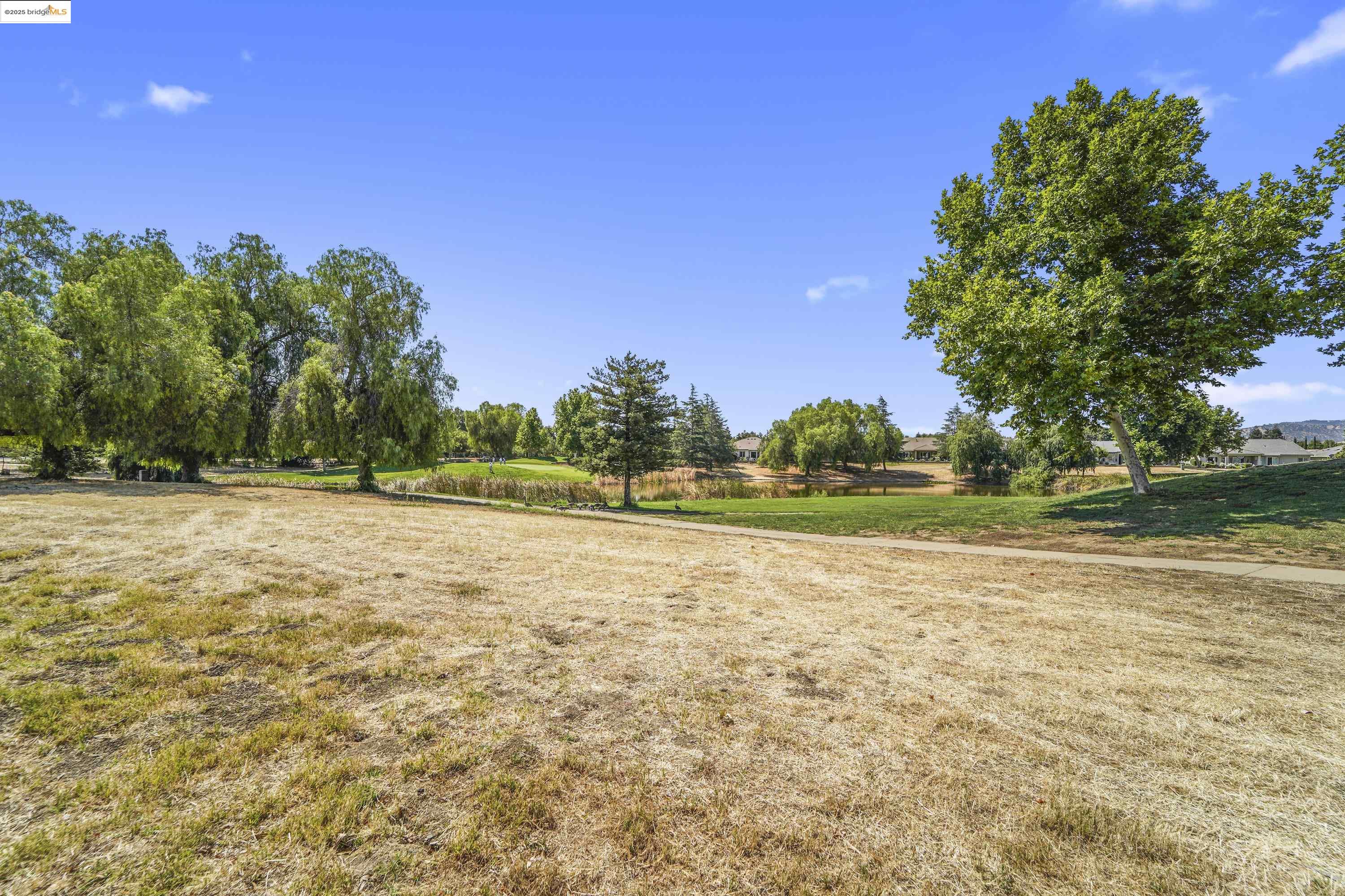 910 Suntan Lane, Brentwood, California 94513, 2 Bedrooms Bedrooms, 8 Rooms Rooms,2 BathroomsBathrooms,Residential,For Sale,910 Suntan Lane,41103647