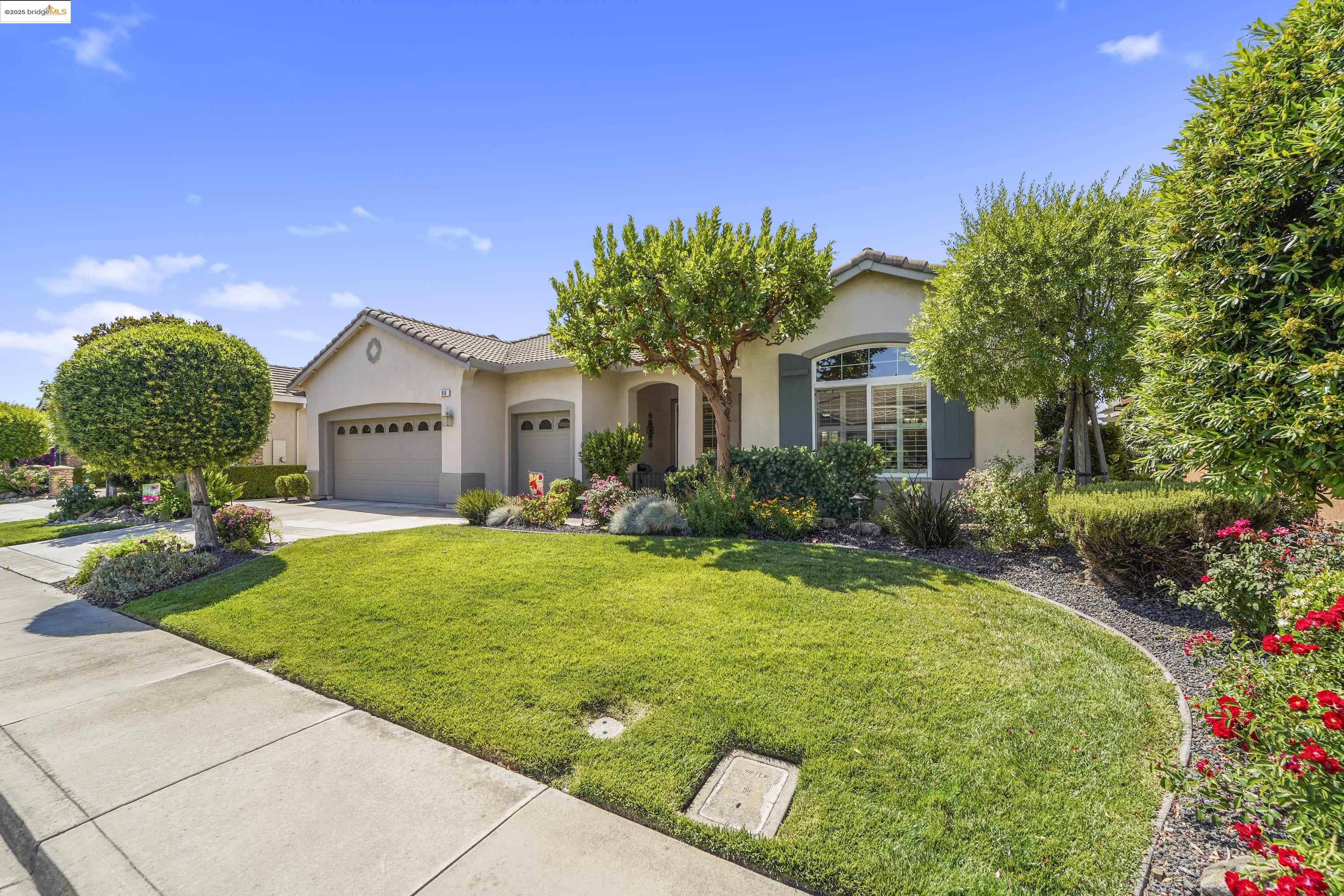 910 Suntan Lane, Brentwood, California 94513, 2 Bedrooms Bedrooms, 8 Rooms Rooms,2 BathroomsBathrooms,Residential,For Sale,910 Suntan Lane,41103647