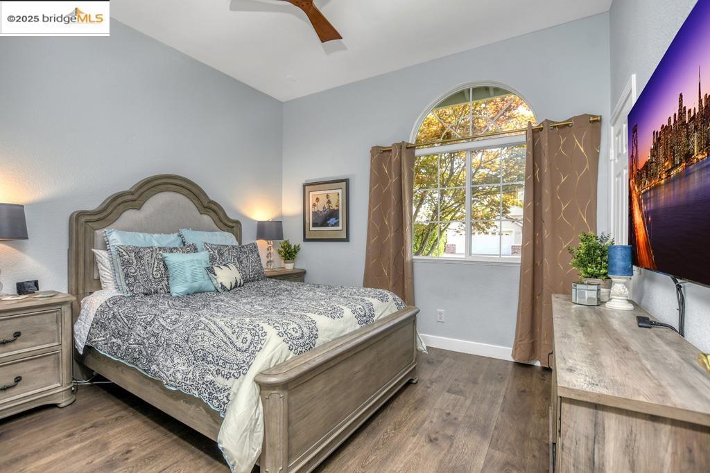Detail Gallery Image 14 of 38 For 4201 Rose Creek Rd, Roseville,  CA 95747 - 3 Beds | 2 Baths