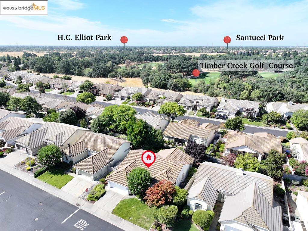 Detail Gallery Image 37 of 38 For 4201 Rose Creek Rd, Roseville,  CA 95747 - 3 Beds | 2 Baths