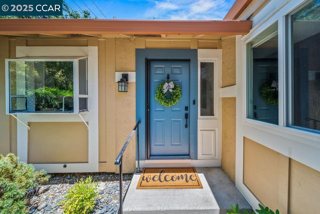 Photo #2: 41103652 Listing 