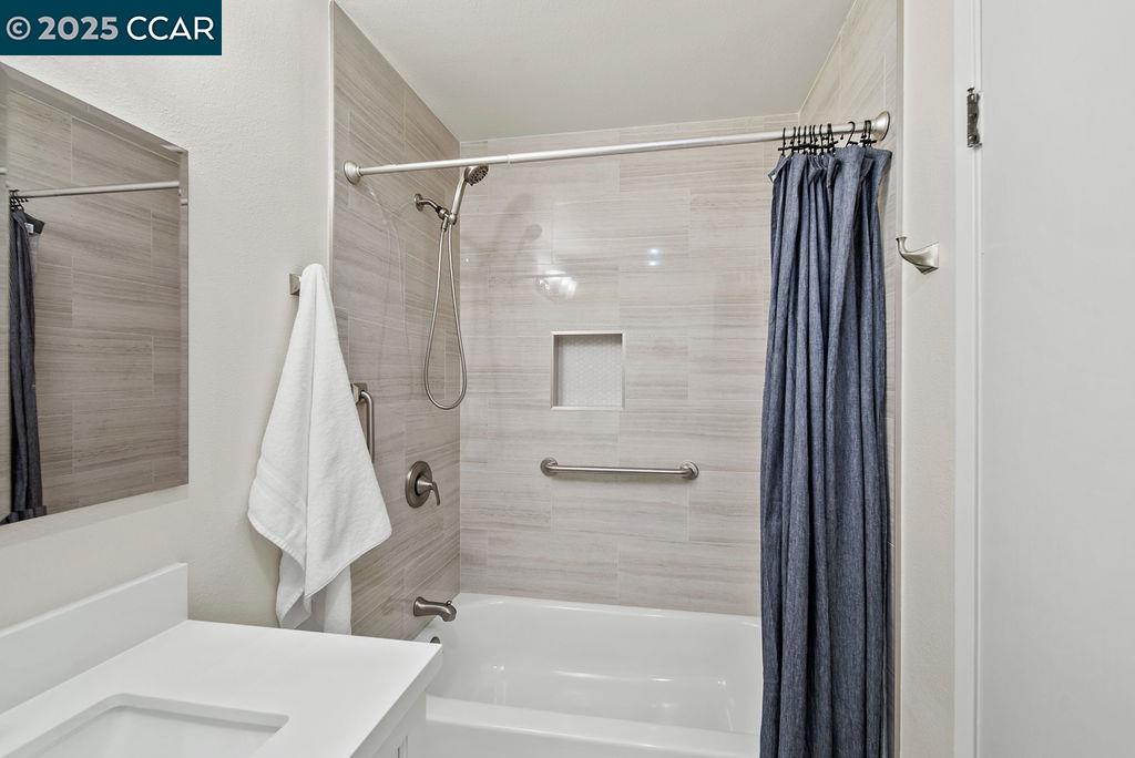 Photo #16: 41103652 Listing: Photo #16