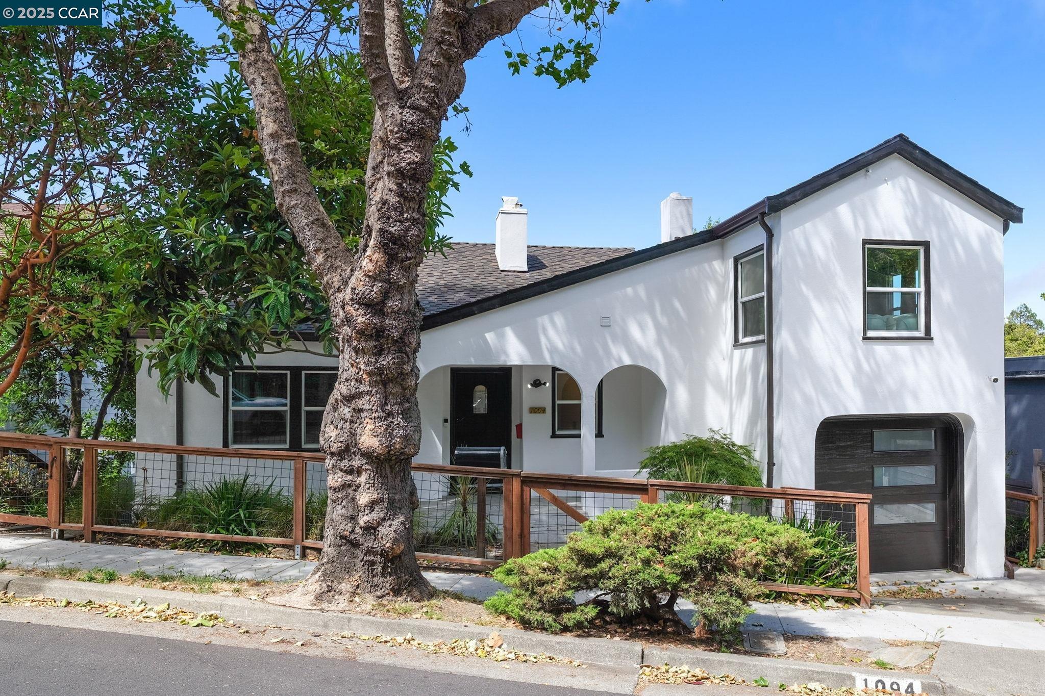 Detail Gallery Image 1 of 57 For 1094 Keith Ave, Berkeley,  CA 94708 - 4 Beds | 3 Baths