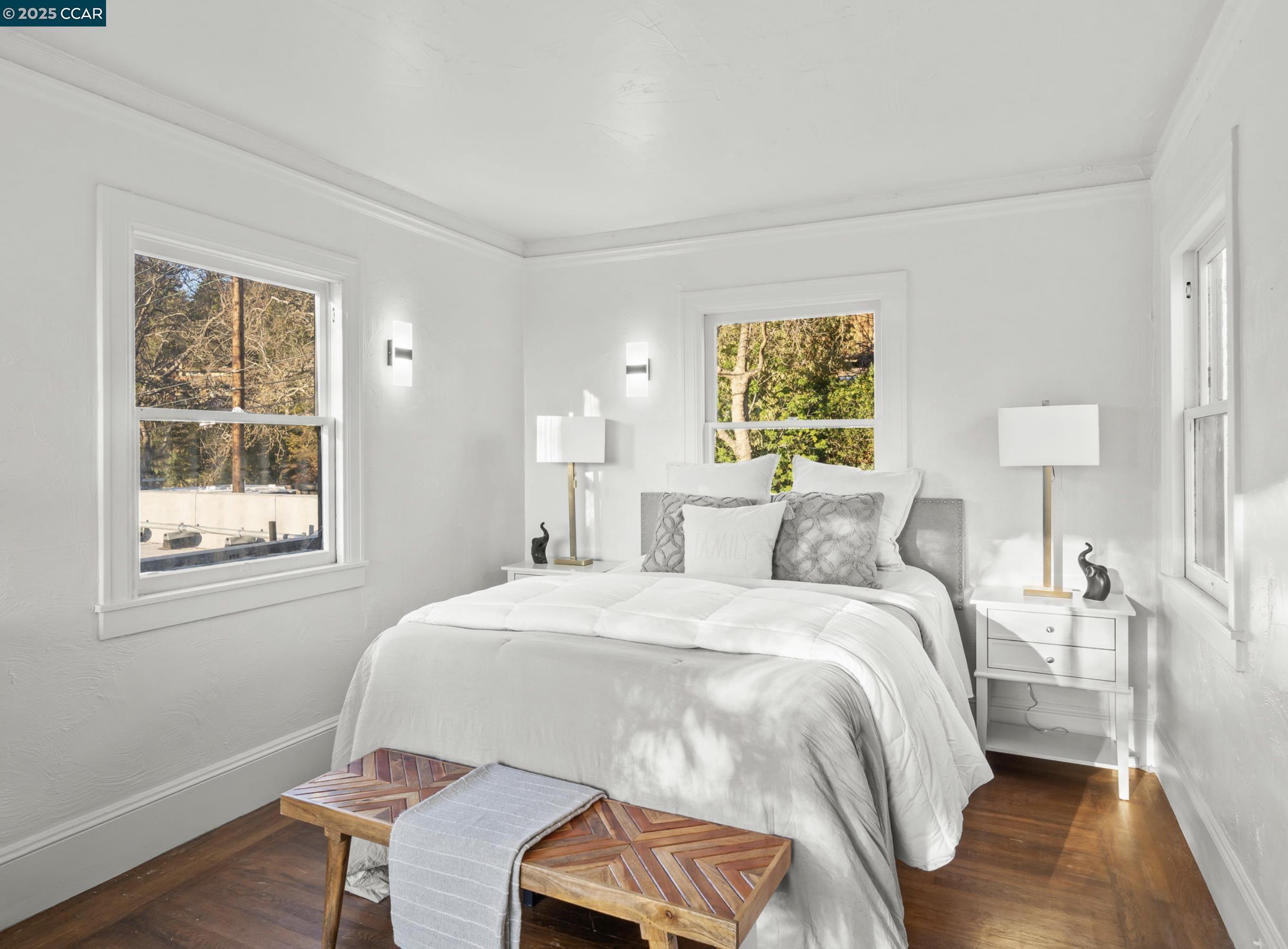 Detail Gallery Image 17 of 57 For 1094 Keith Ave, Berkeley,  CA 94708 - 4 Beds | 3 Baths