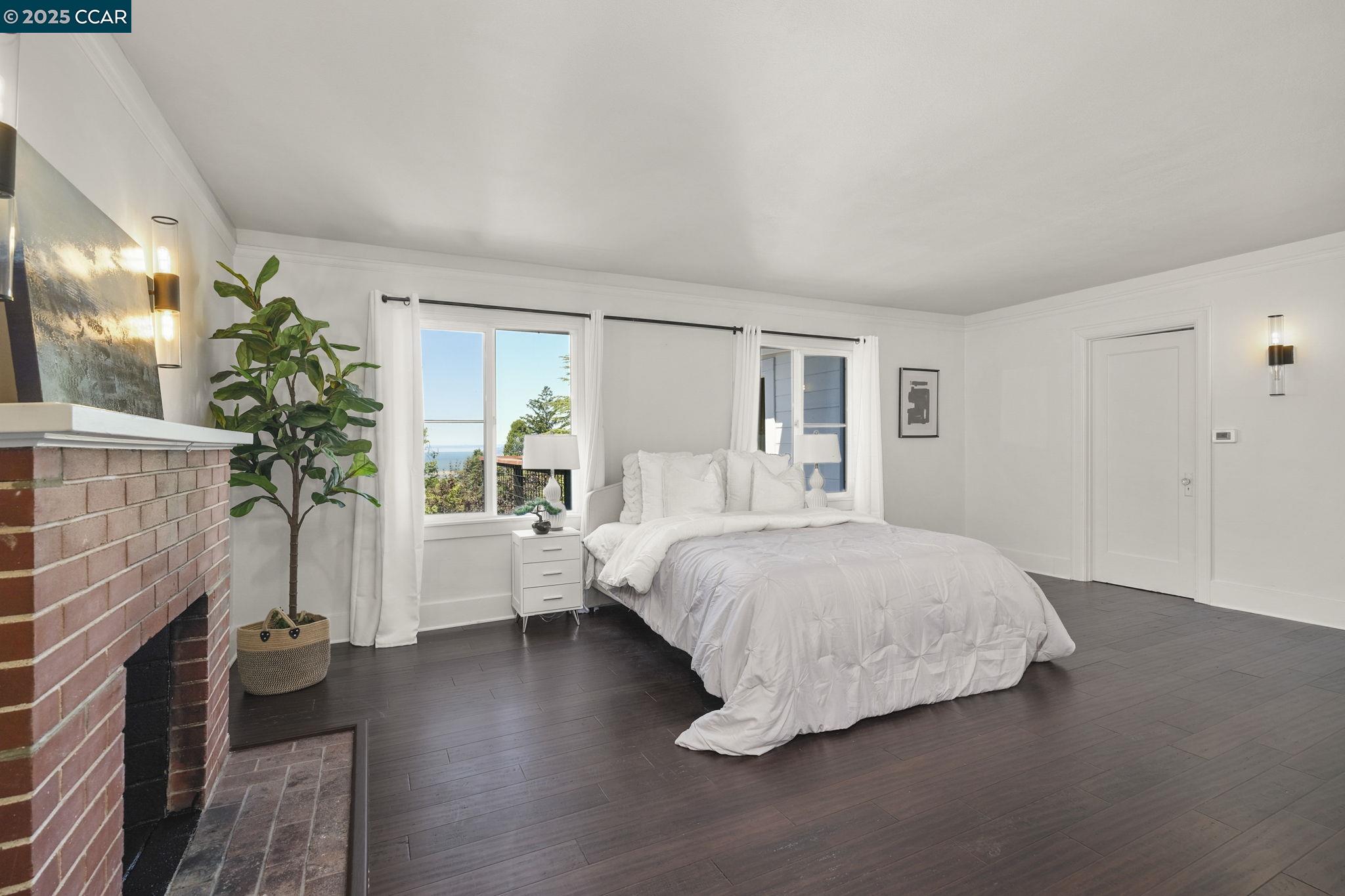 Detail Gallery Image 29 of 57 For 1094 Keith Ave, Berkeley,  CA 94708 - 4 Beds | 3 Baths