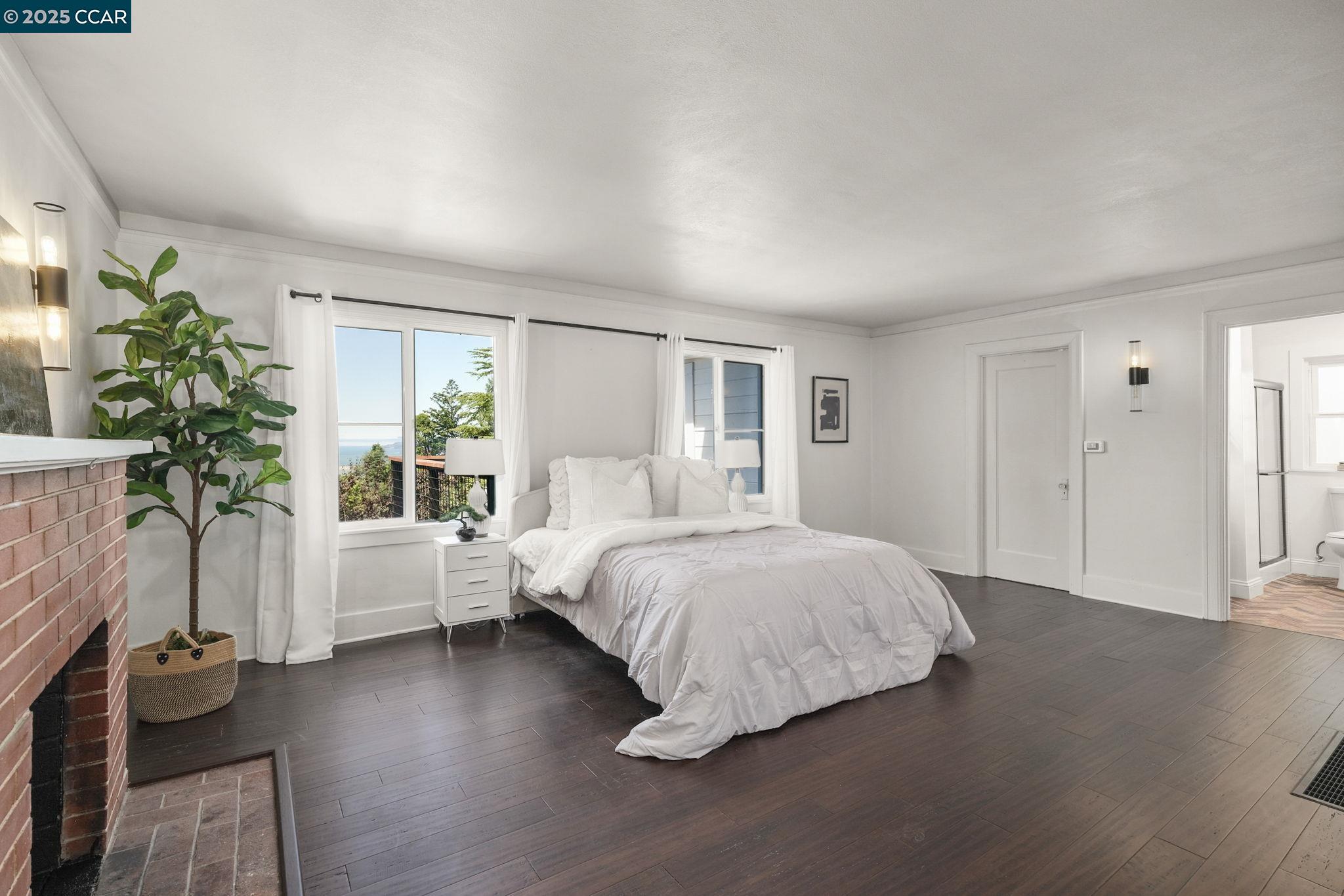 Detail Gallery Image 33 of 57 For 1094 Keith Ave, Berkeley,  CA 94708 - 4 Beds | 3 Baths
