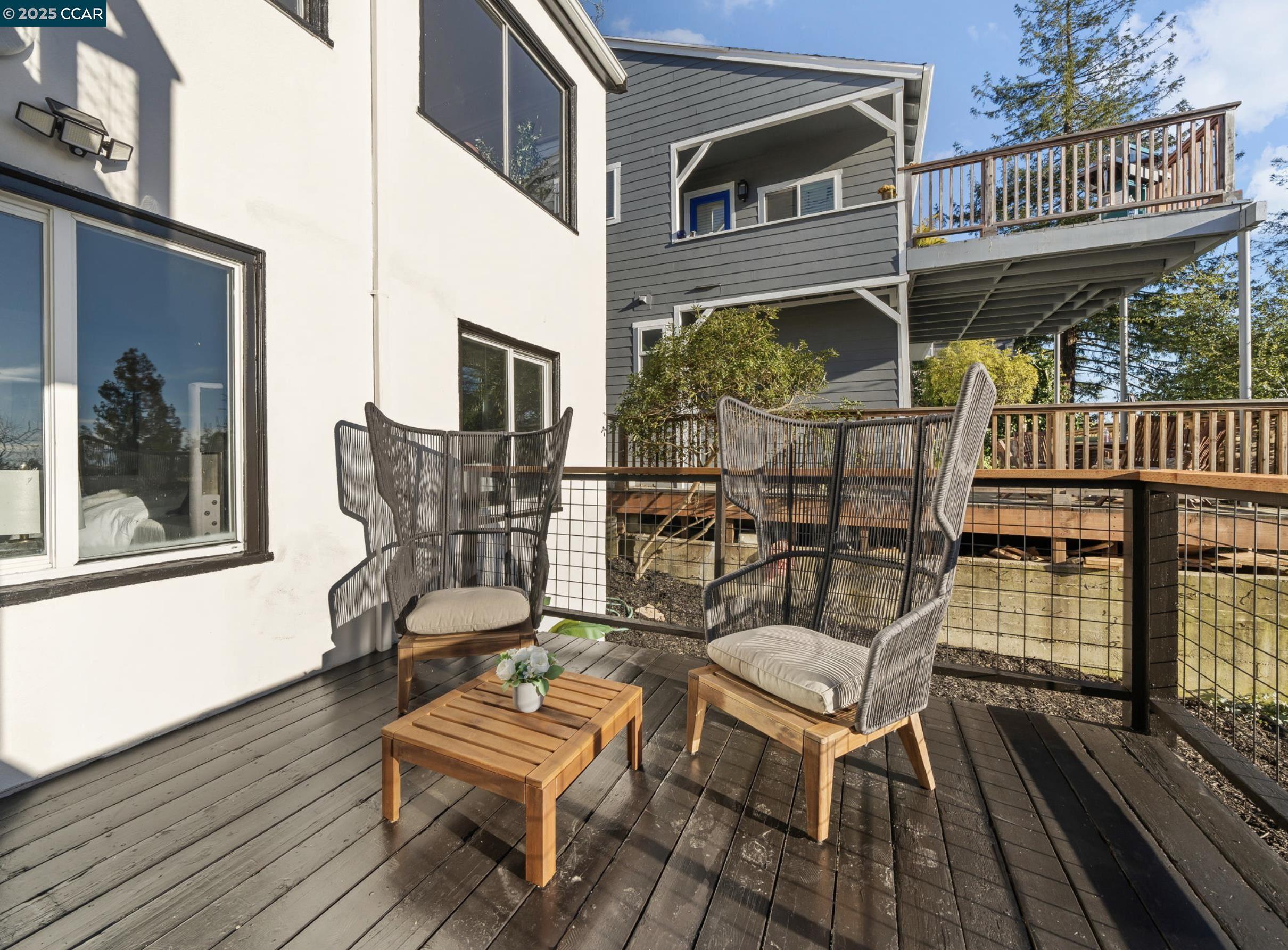 Detail Gallery Image 40 of 57 For 1094 Keith Ave, Berkeley,  CA 94708 - 4 Beds | 3 Baths