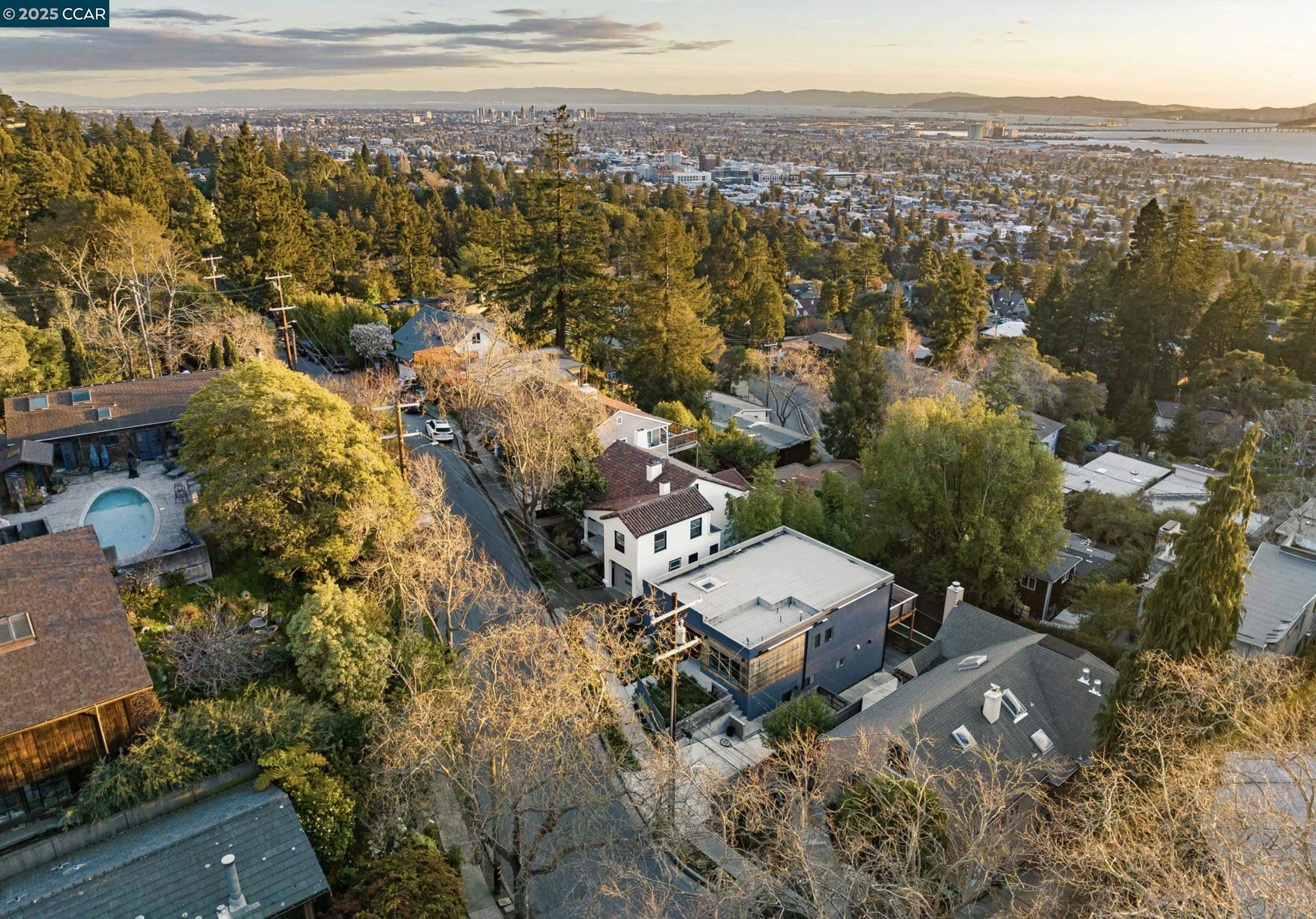 Detail Gallery Image 45 of 57 For 1094 Keith Ave, Berkeley,  CA 94708 - 4 Beds | 3 Baths