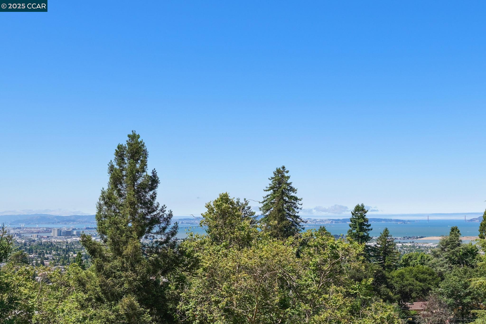 Detail Gallery Image 51 of 57 For 1094 Keith Ave, Berkeley,  CA 94708 - 4 Beds | 3 Baths