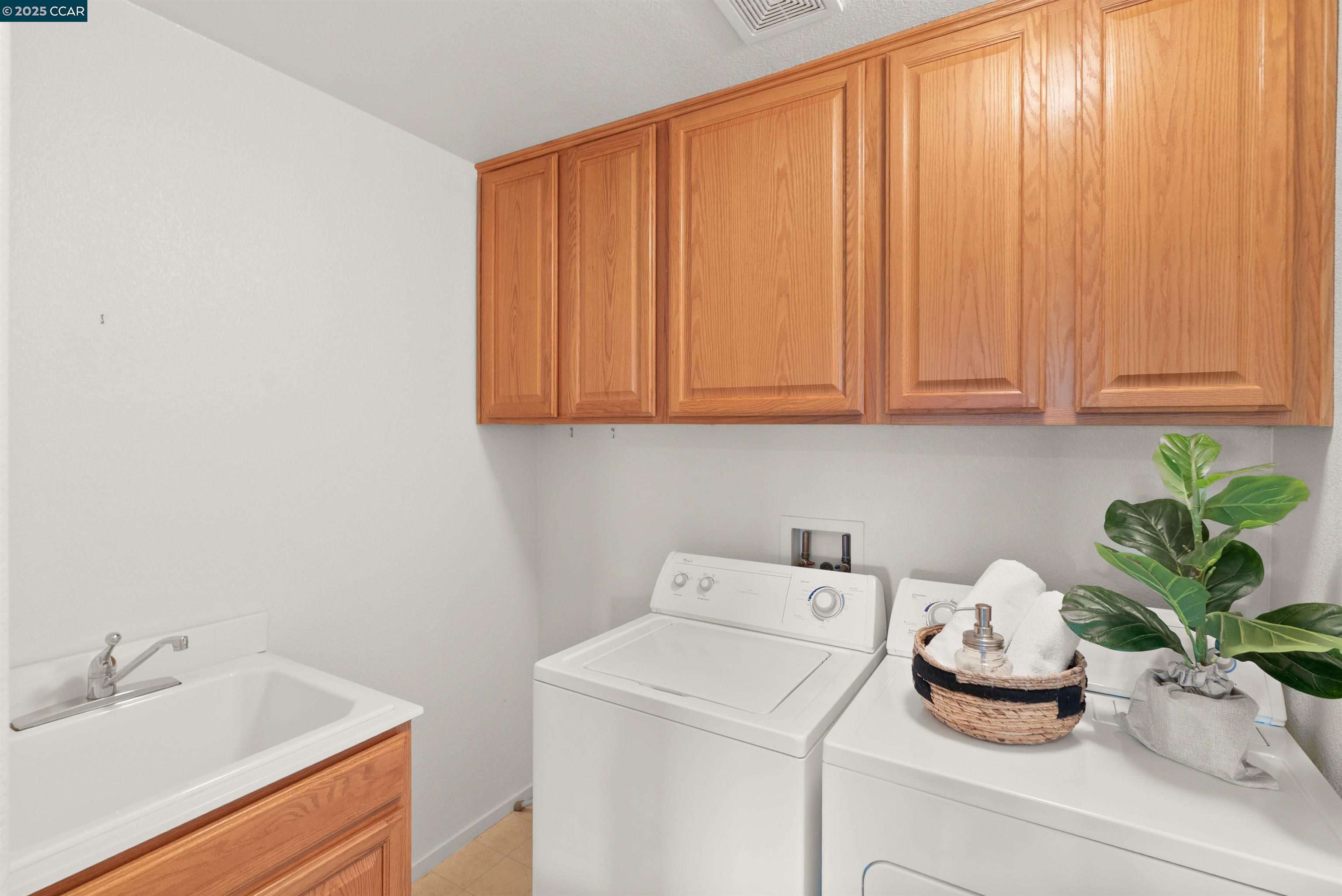 Detail Gallery Image 28 of 58 For 35 Keith, Oakley,  CA 94561 - 4 Beds | 3 Baths