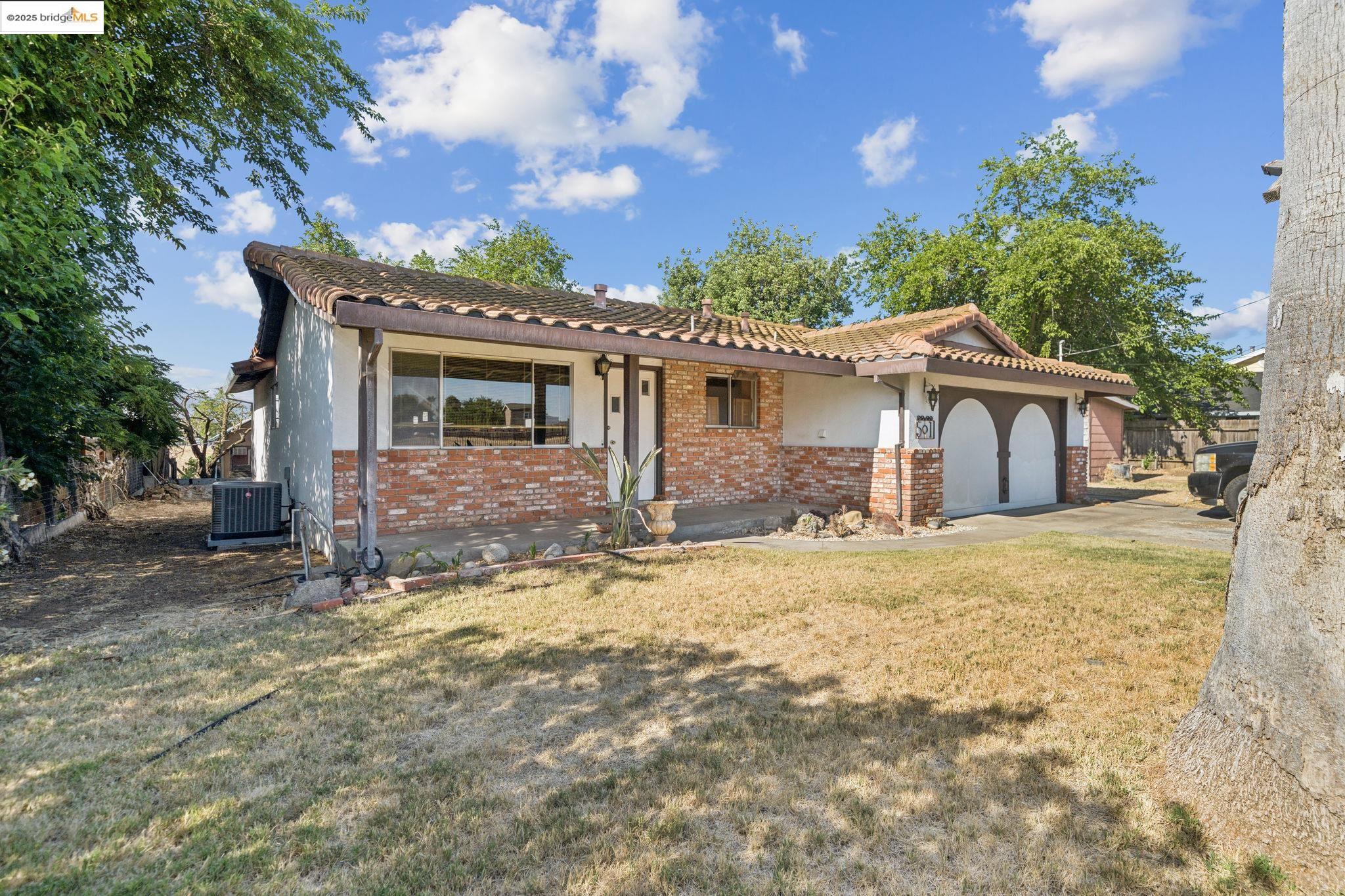 501 De Fremery Dr, Brentwood, California 94513, 3 Bedrooms Bedrooms, 6 Rooms Rooms,2 BathroomsBathrooms,Residential,For Sale,501 De Fremery Dr,41103659