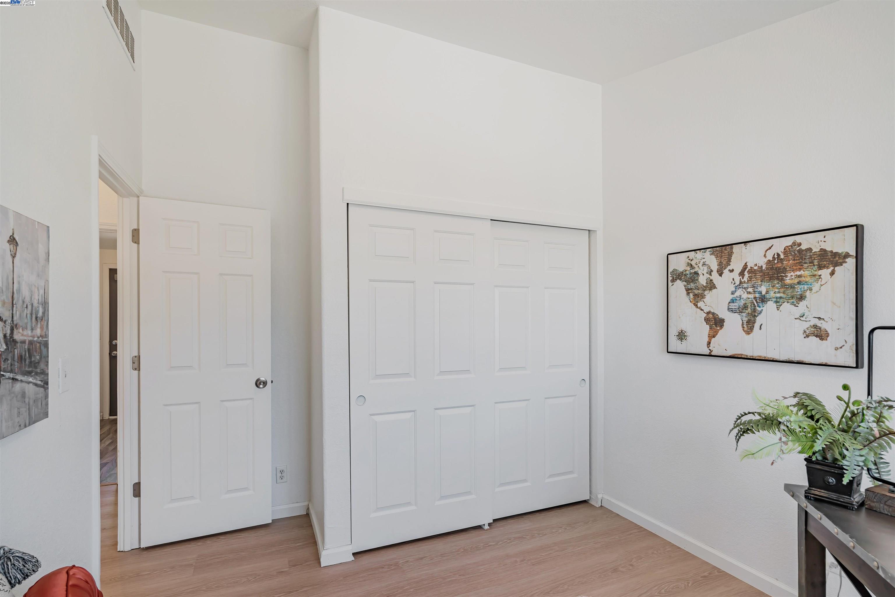 Detail Gallery Image 26 of 39 For 120 Dixon Landing Road #45,  Milpitas,  CA 95035 - 3 Beds | 2 Baths