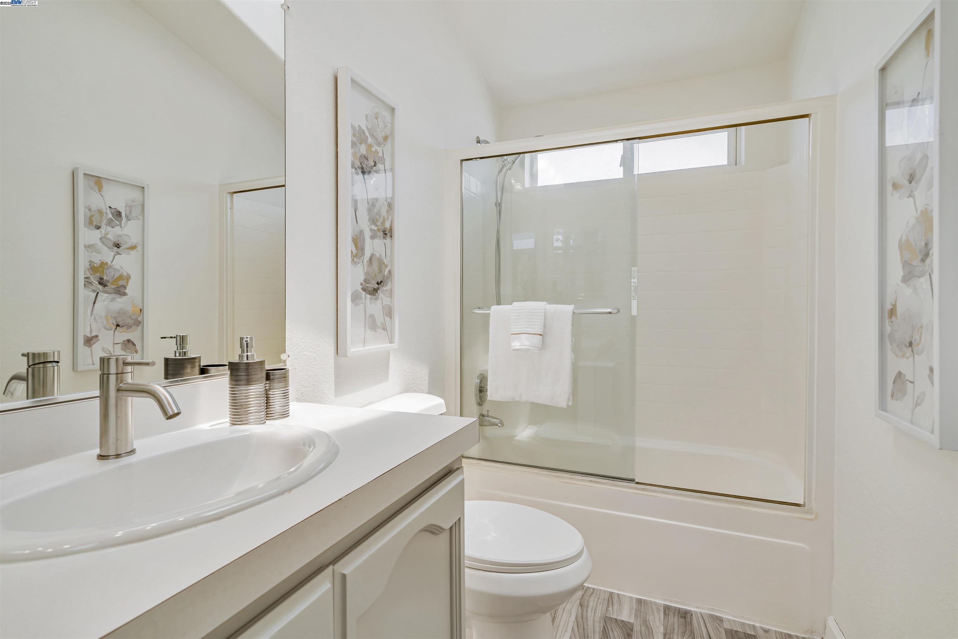 Detail Gallery Image 27 of 39 For 120 Dixon Landing Road #45,  Milpitas,  CA 95035 - 3 Beds | 2 Baths